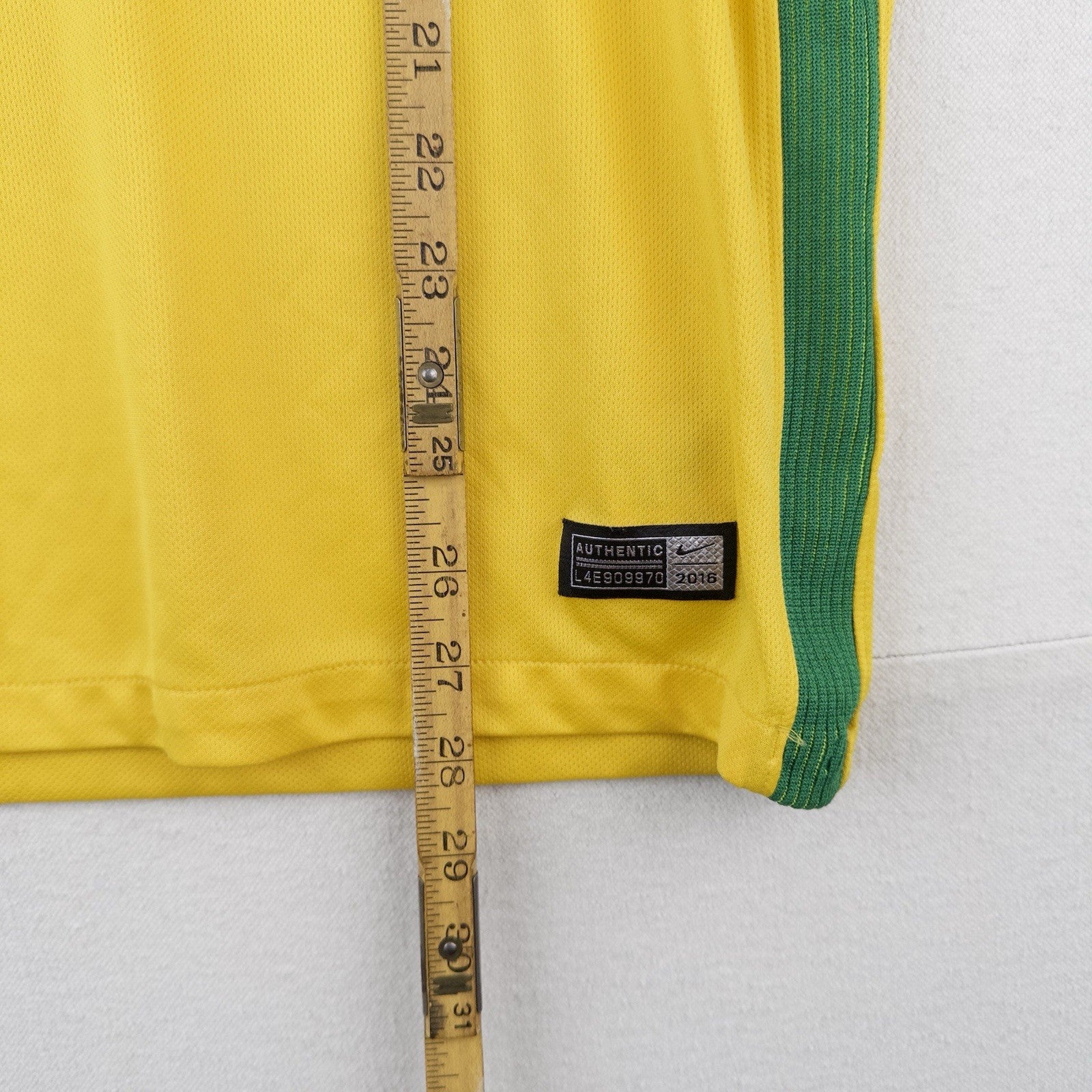 Nike Brazil 2016-17 Home Football Kit Soccer Jersey Men’s M