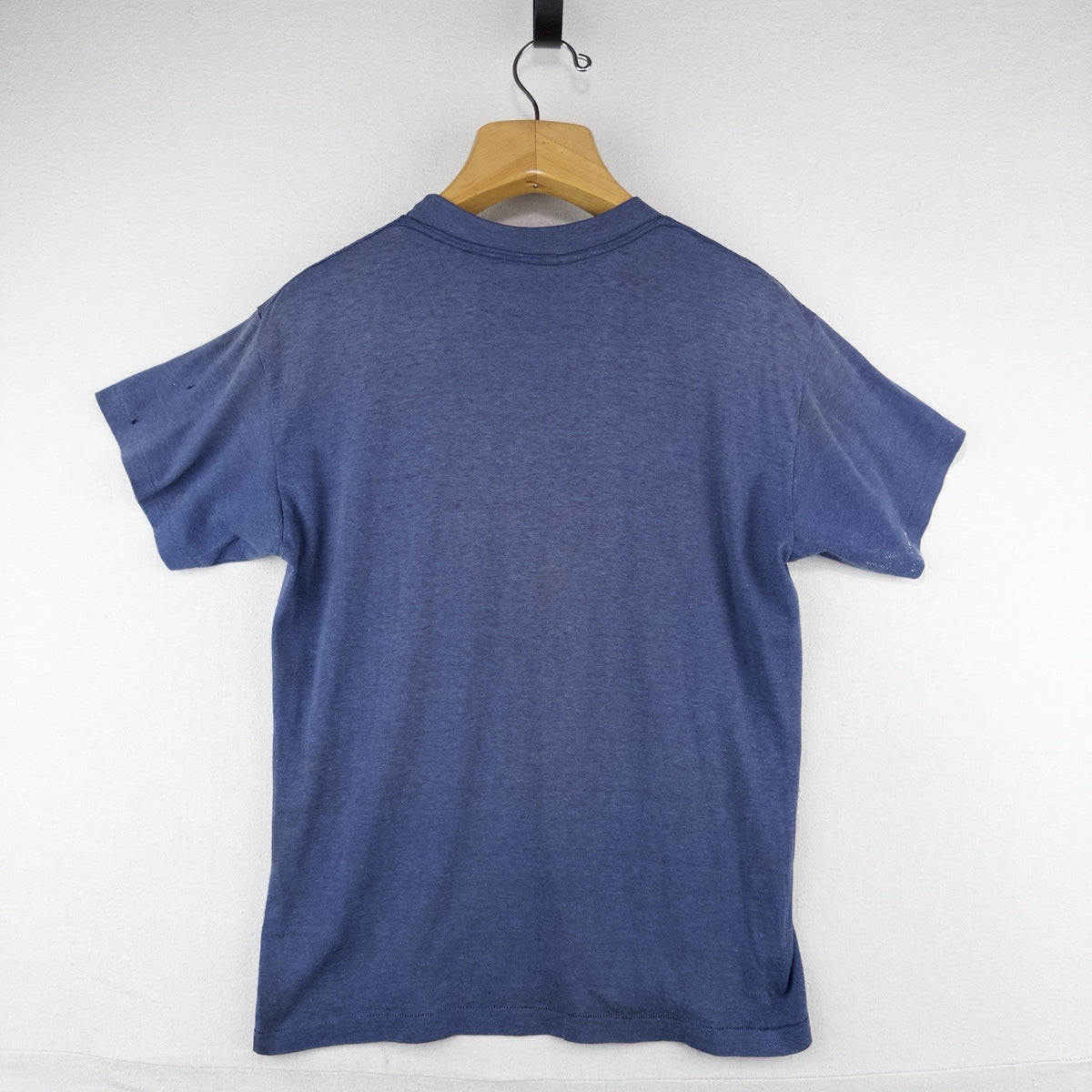 70’s Vtg Thin Selvedge Front Pocket Blank Sun Faded T-Shirt Youth Large Blue