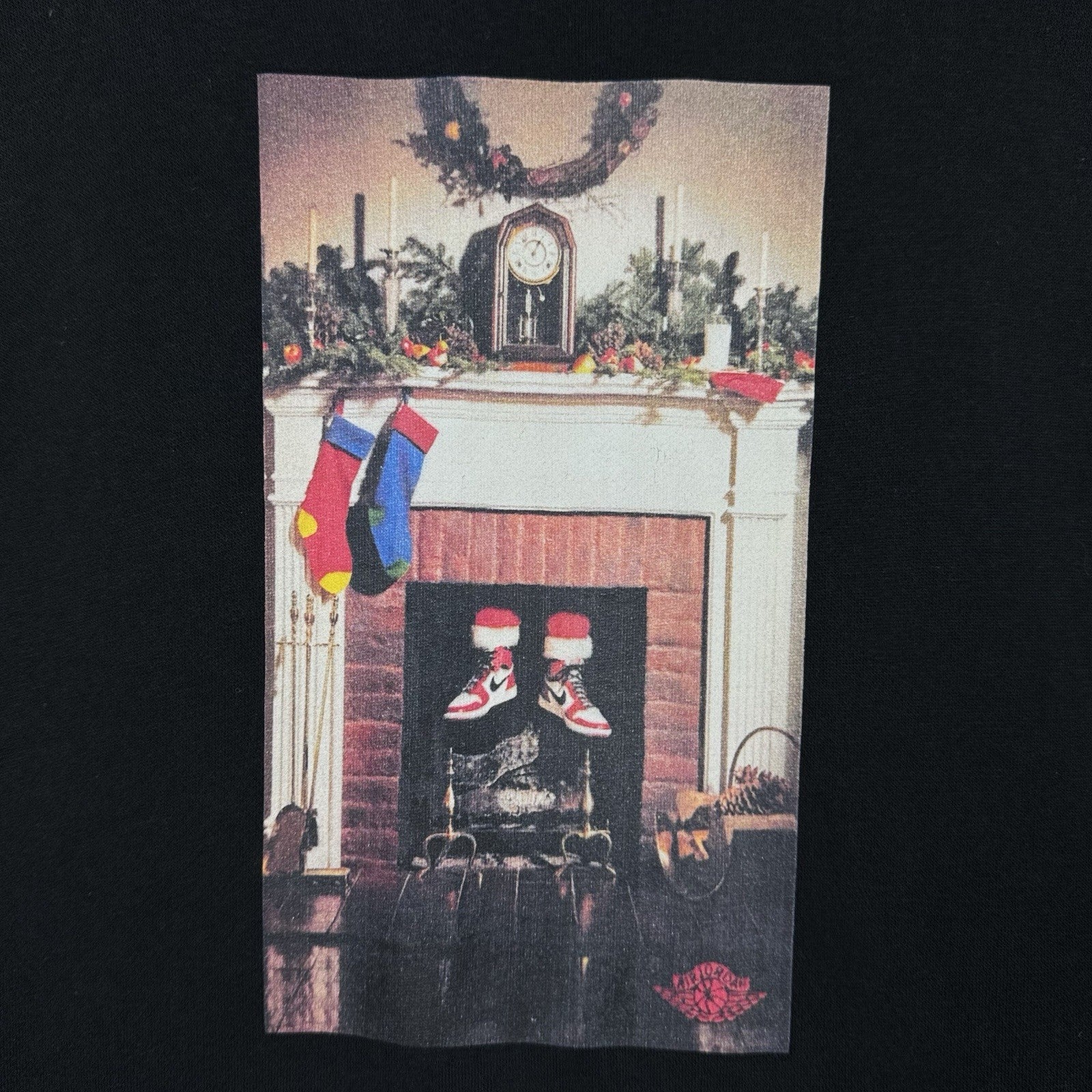 Nike Air Jordan Sweatshirt Mens XL Black Hoodie Santa Chimney Chicago 1