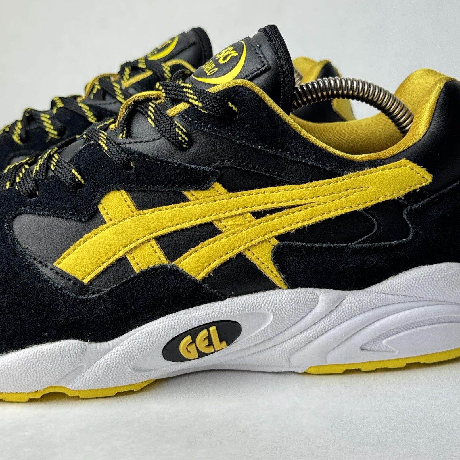 Asics GEL-DIABLO Welcome to the Dojo Tai Chi Yellow/Black Bruce Lee Men's US 9.5