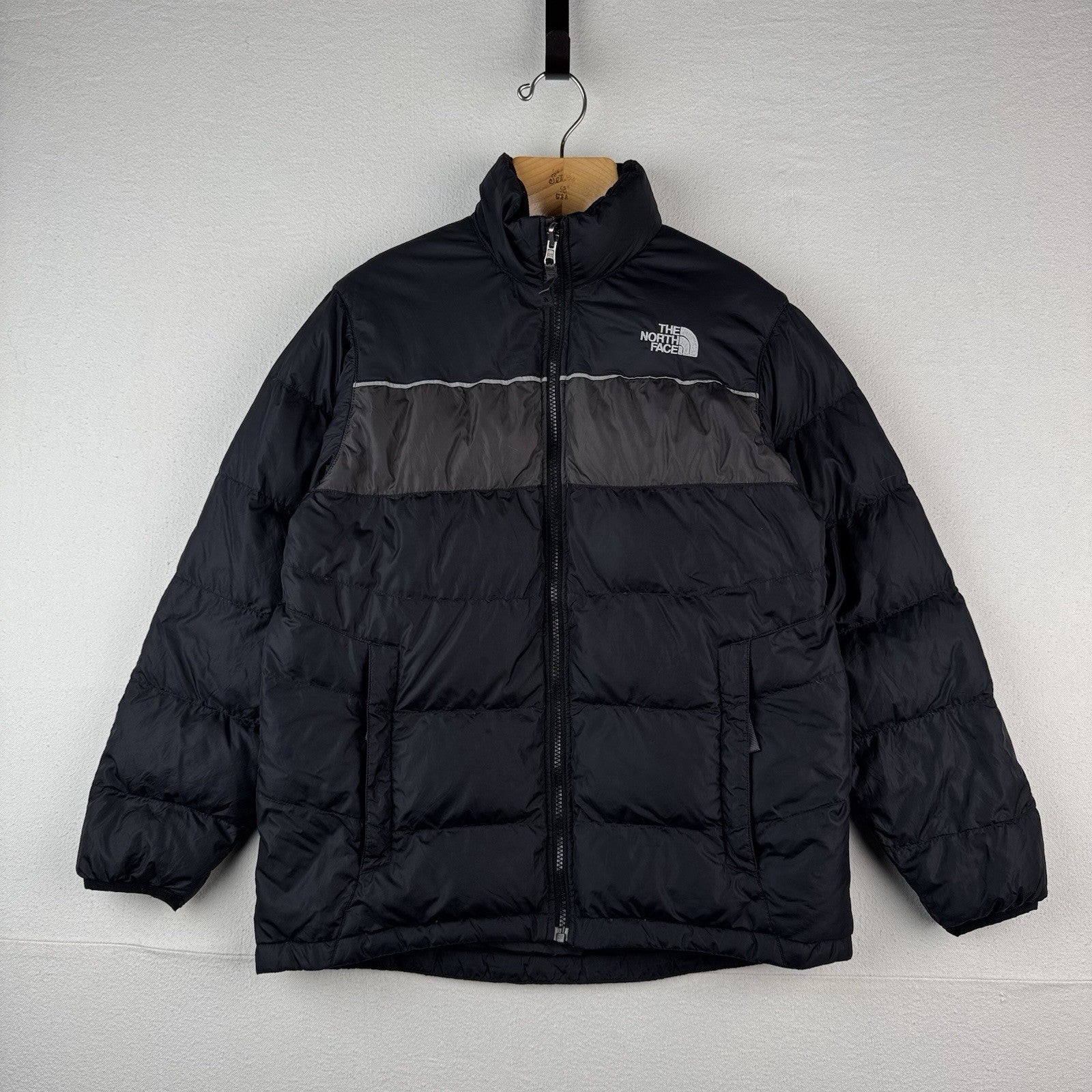 The North Face 550 Goose Down Puffer Jacket Youth  XL  Black Gray