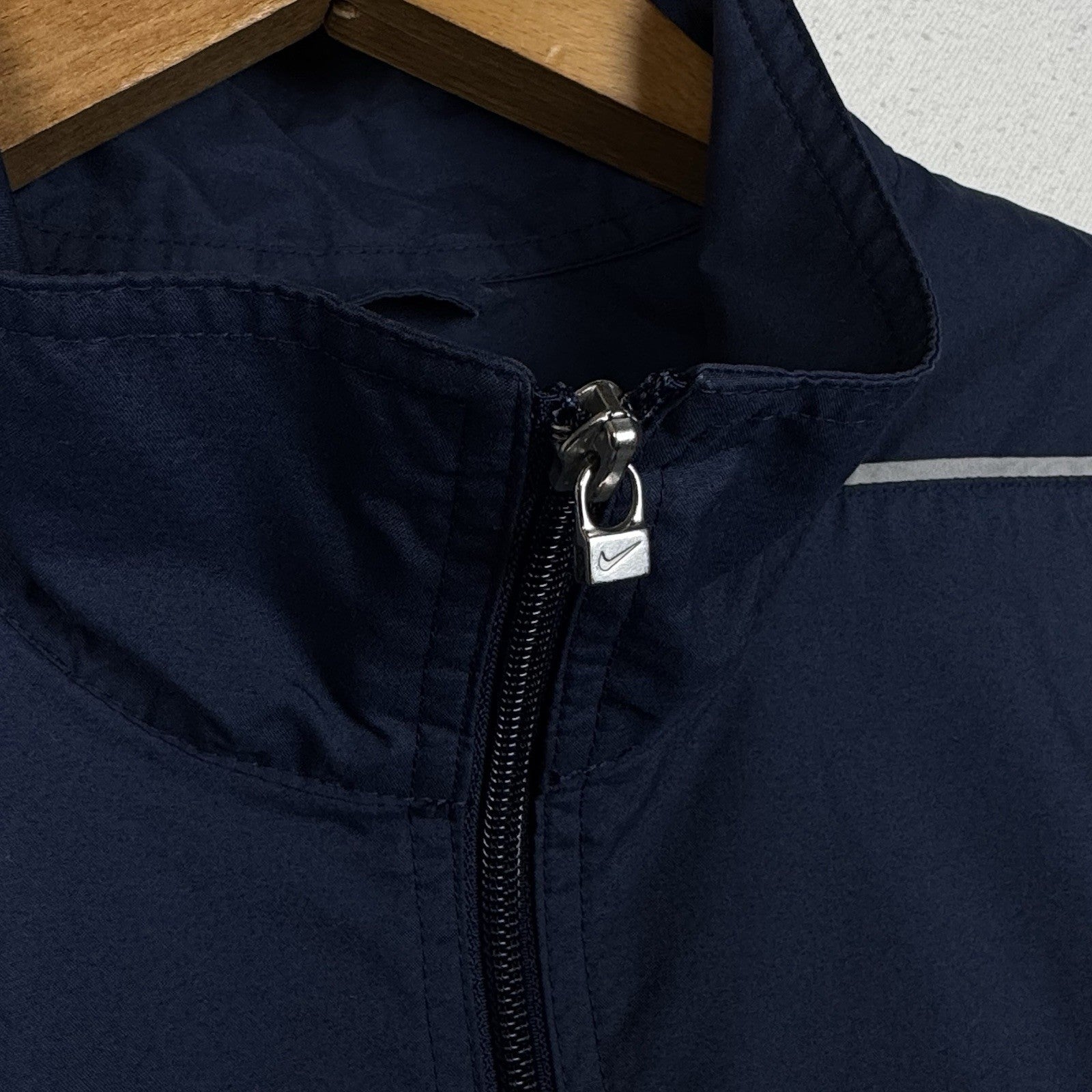 Vintage 90s Nike Jacket Mens XL Navy Blue Full Zip Nylon Windbreaker Jacket