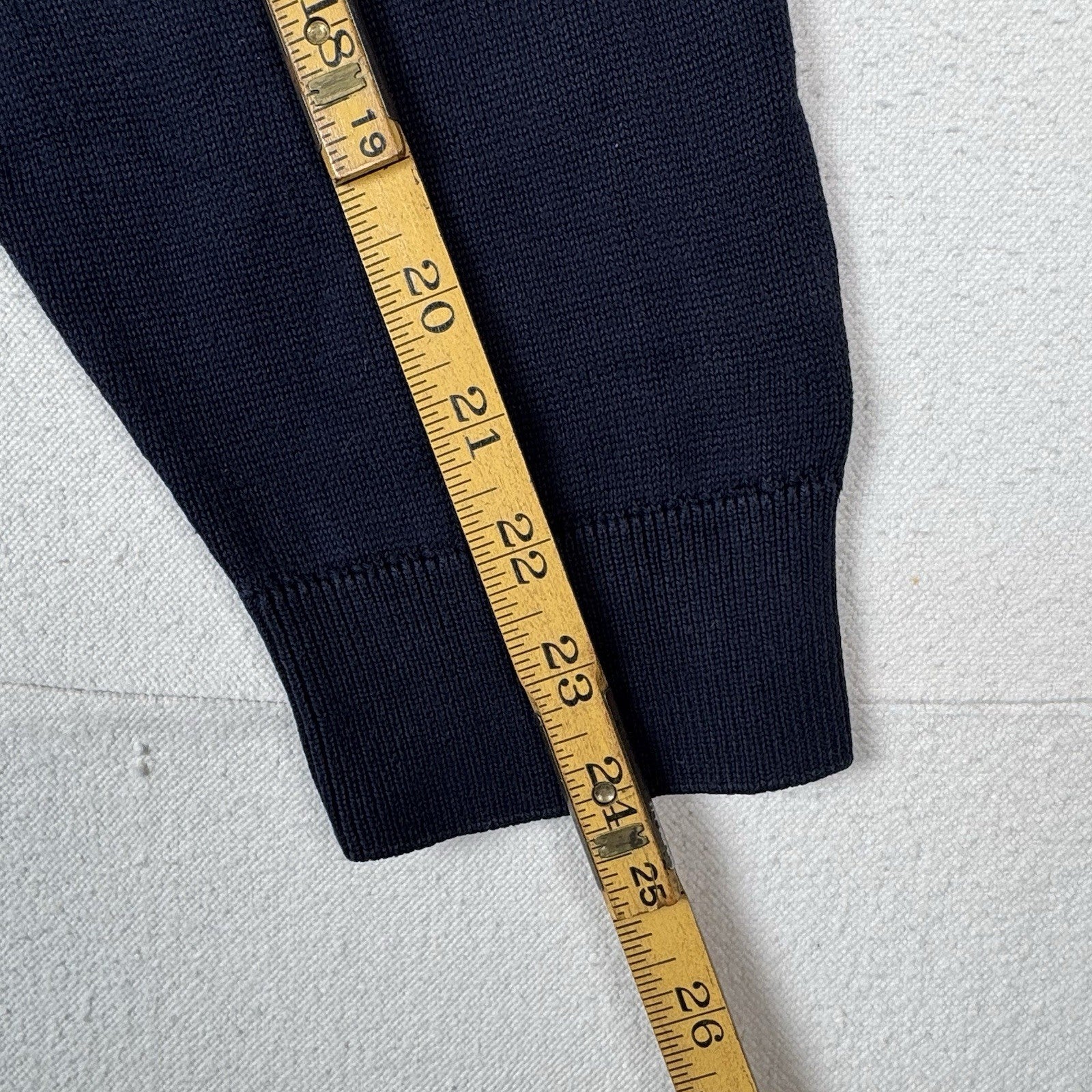 Vintage Lacoste Men’s V-Neck Sweater Navy Blue 3XL Cotton (9)