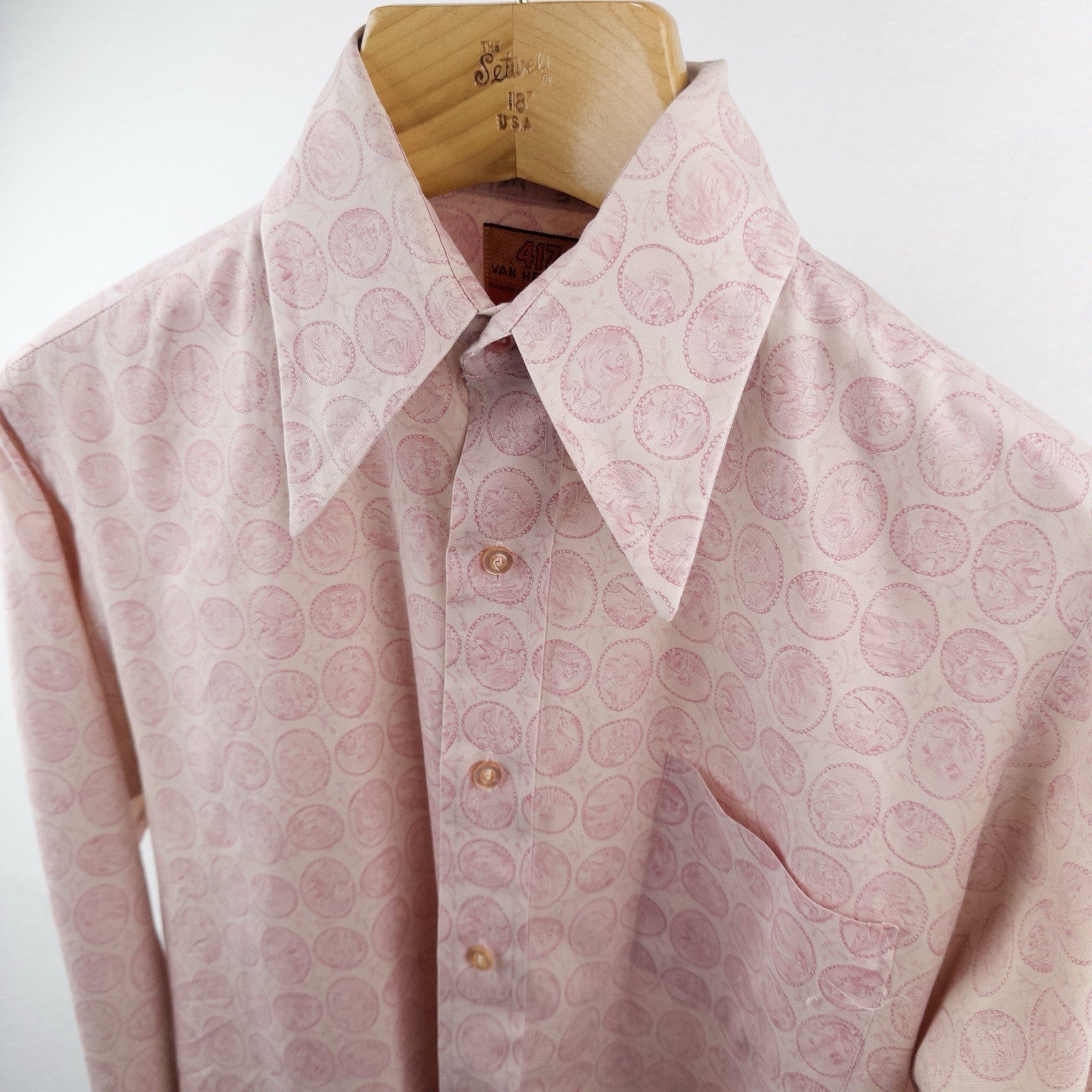 60s Vtg Van Heusen 417 Vanopress Shirt Mens M 15.5 Pink Antique Coin Pattern AOP