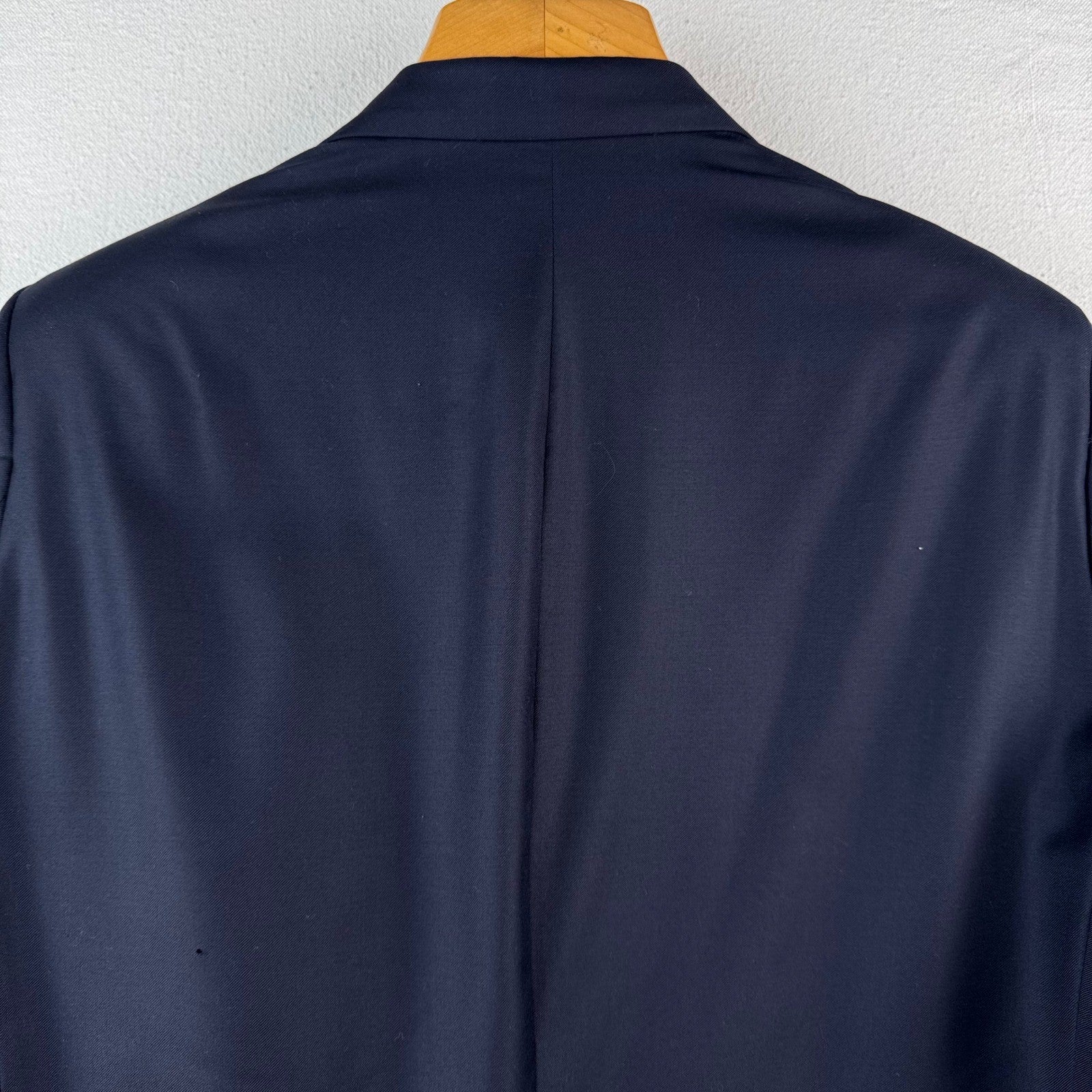 Brooks Brothers Navy Blazer Super 110 Wool Gold Buttons 46SH Sport Coat USA Made