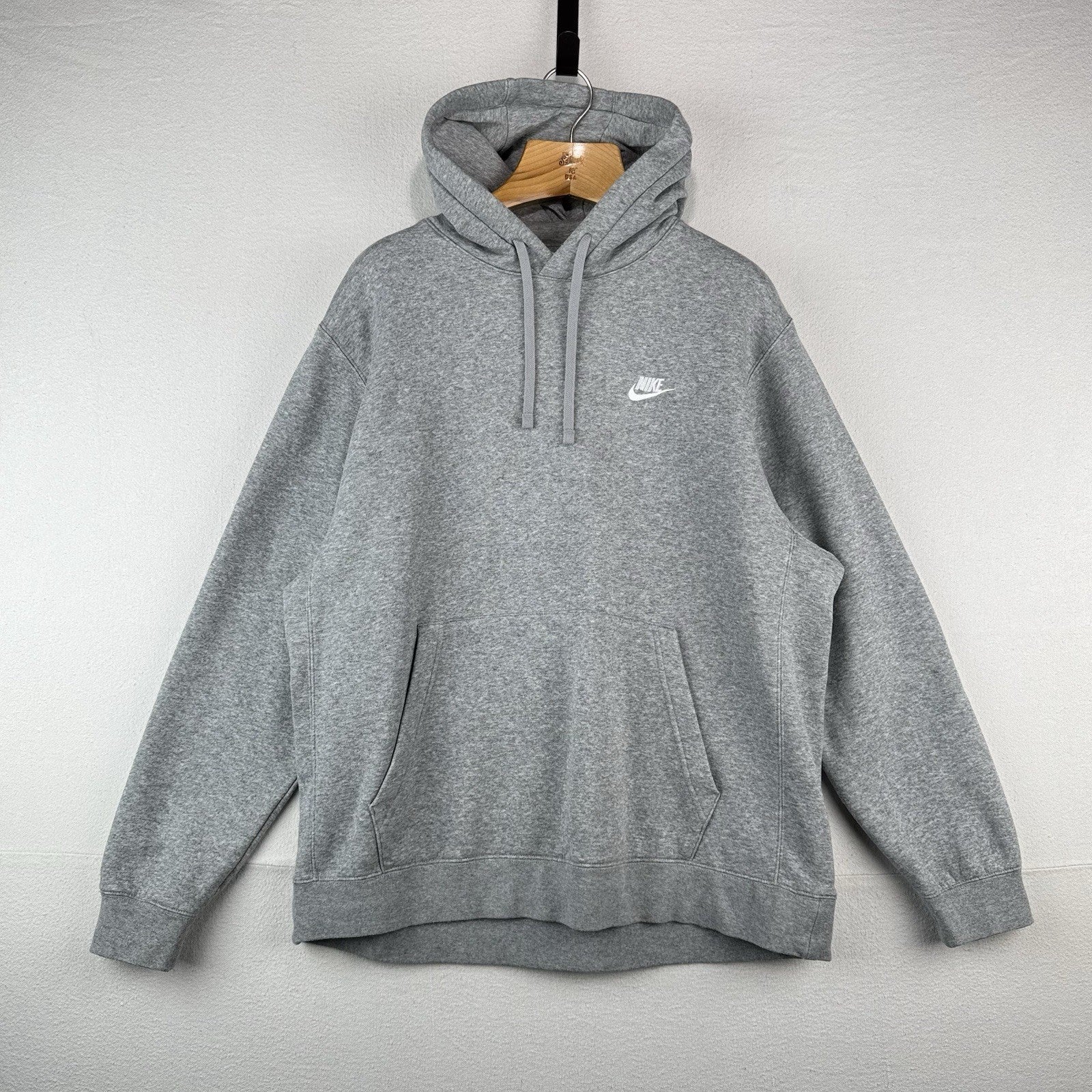 Nike Sportswear Club Fleece Hoodie Mens XL Gray Sweatshirt