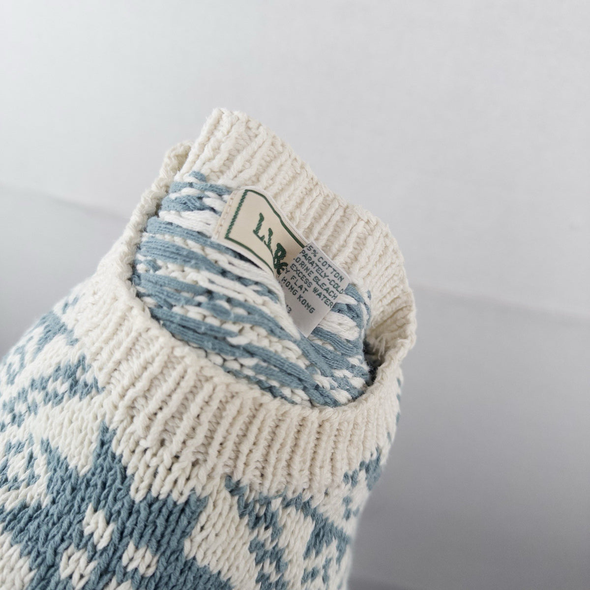 80’s Vtg LL BEAN Women's L Nordic Ramie Blend Knit Blue Cream Snowflake Sweater