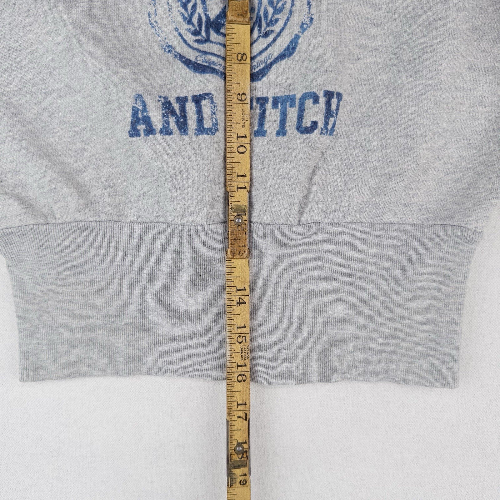 90’s Vtg Abercrombie & Fitch Women’s S Gray Off Shoulder Sweatshirt Flock Print