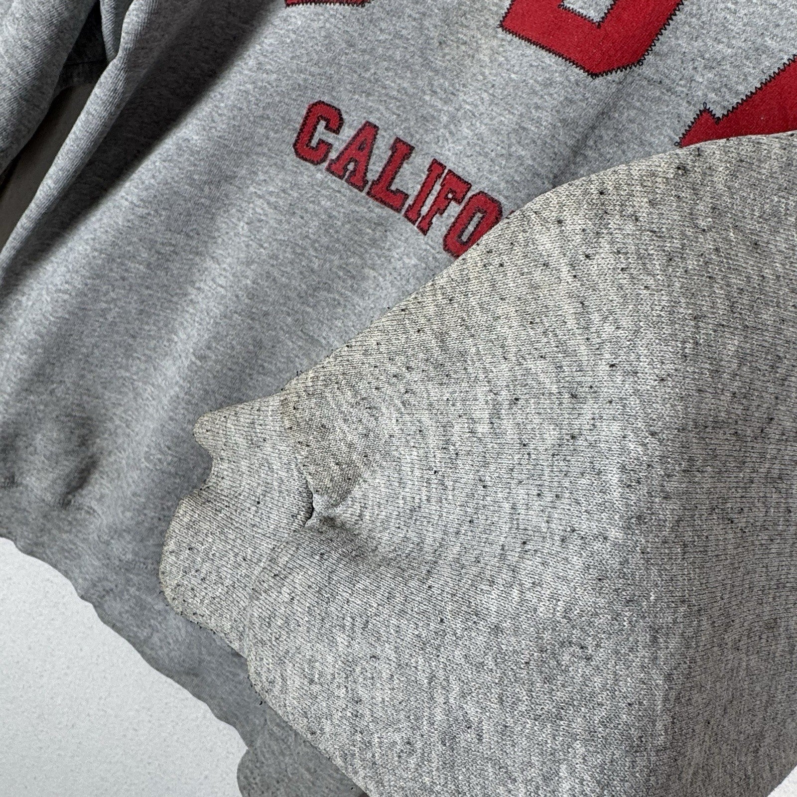 Vintage USA California Crew Sweatshirt Grey Men’s Large Made In USA *Distressed