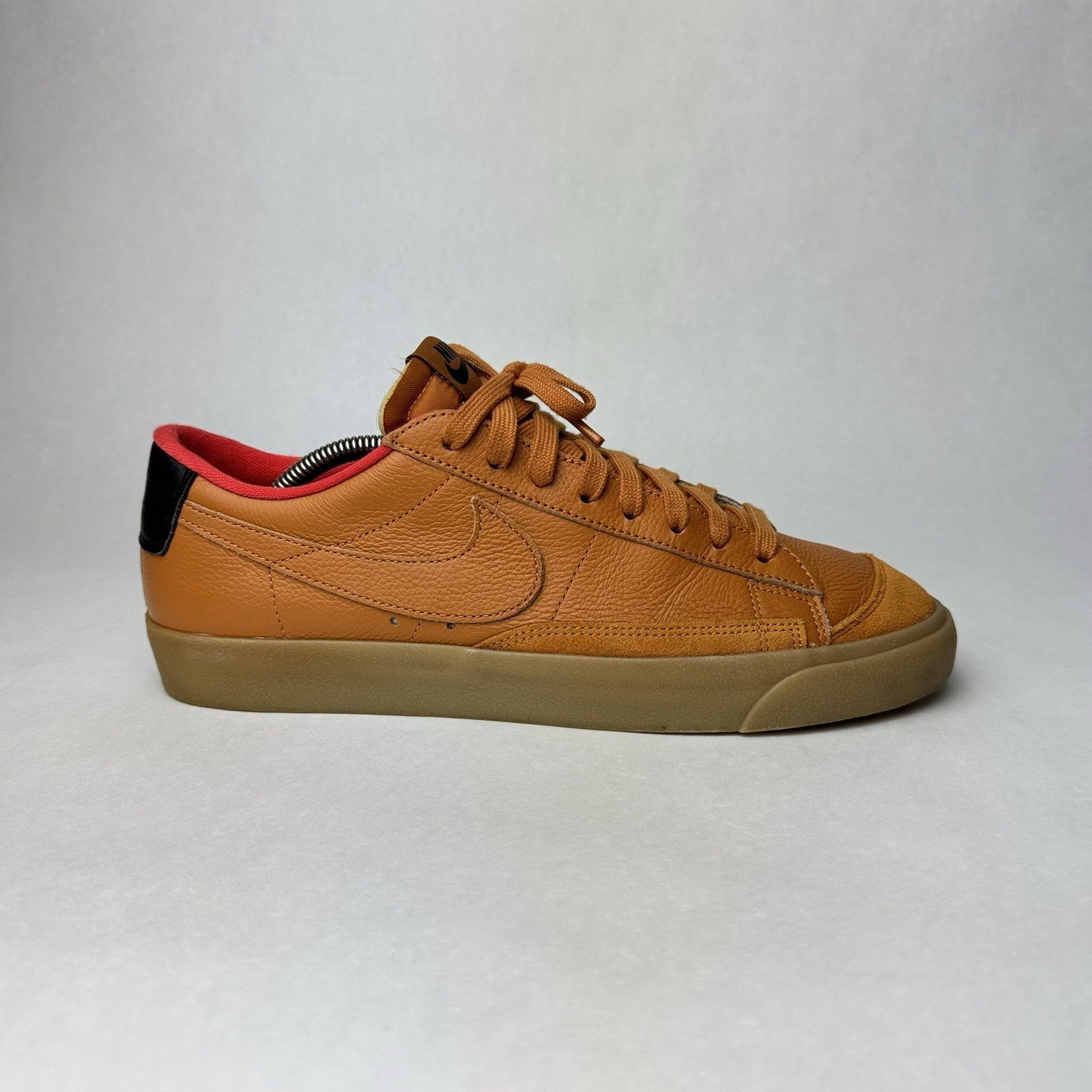 Nike Men’s Blazer Low 77 Vintage Team Orange Suede Leather Gum Sole US 10.5