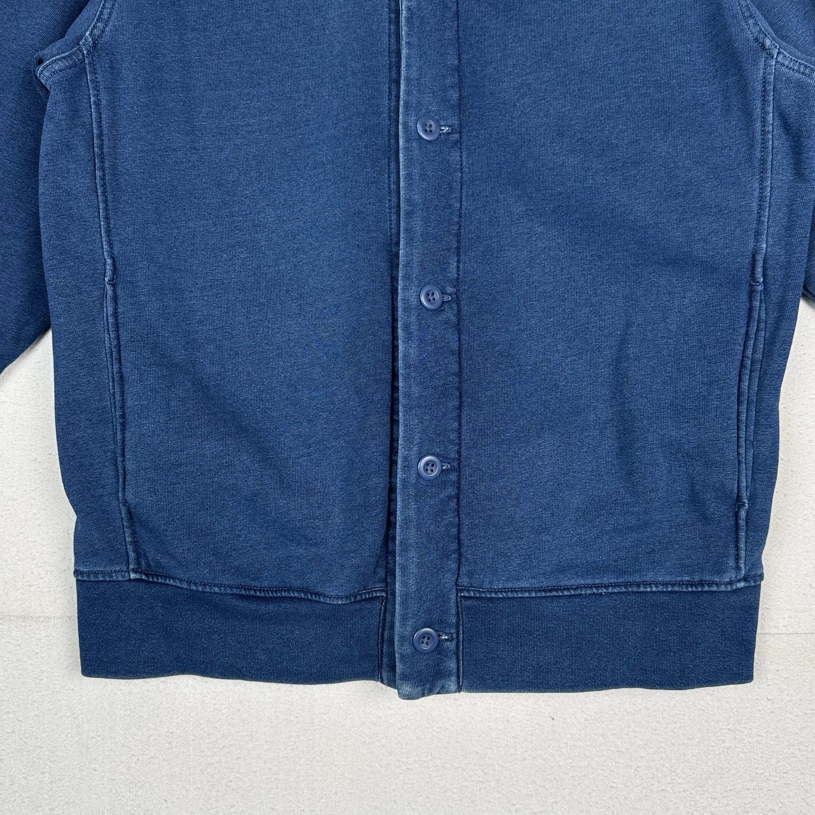 Uniqlo Indigo Dye Cardigan Sweatshirt Men’s Medium M w/Side Slit Pockets