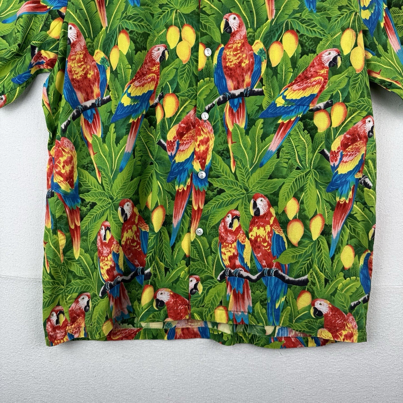 80's Vintage Hilo Hattie Hawaiian Shirt Parrots Macaws Men’s XL Made USA/Hawaii