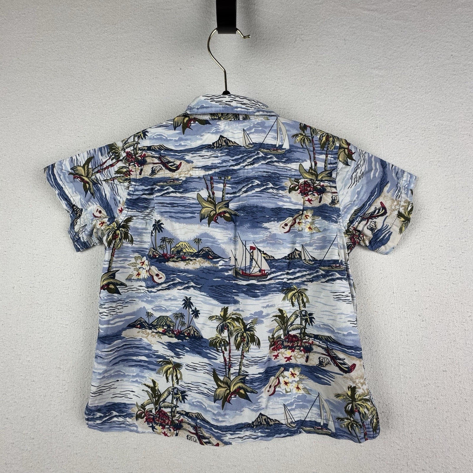 Childrens Place Boys Short Sleeve Collared Hawaiian Shirt Size 24mos