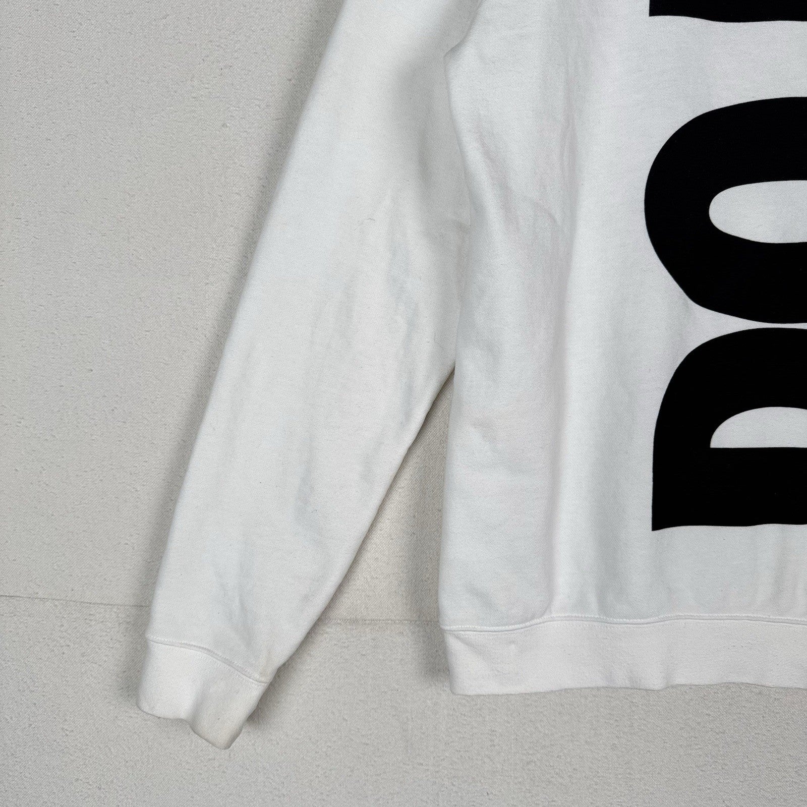 Nike Just Do It Spell Out Men’s White Sweatshirt Crewneck Big Front Back Medium