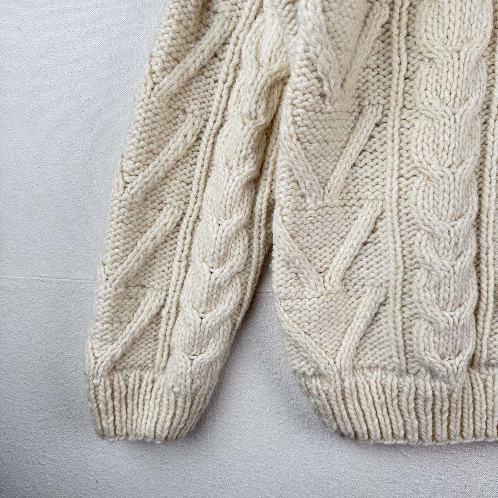 Handknit Wool 2XL Fisherman Sweater Cream White Knit Collar 2-button 48” *Read