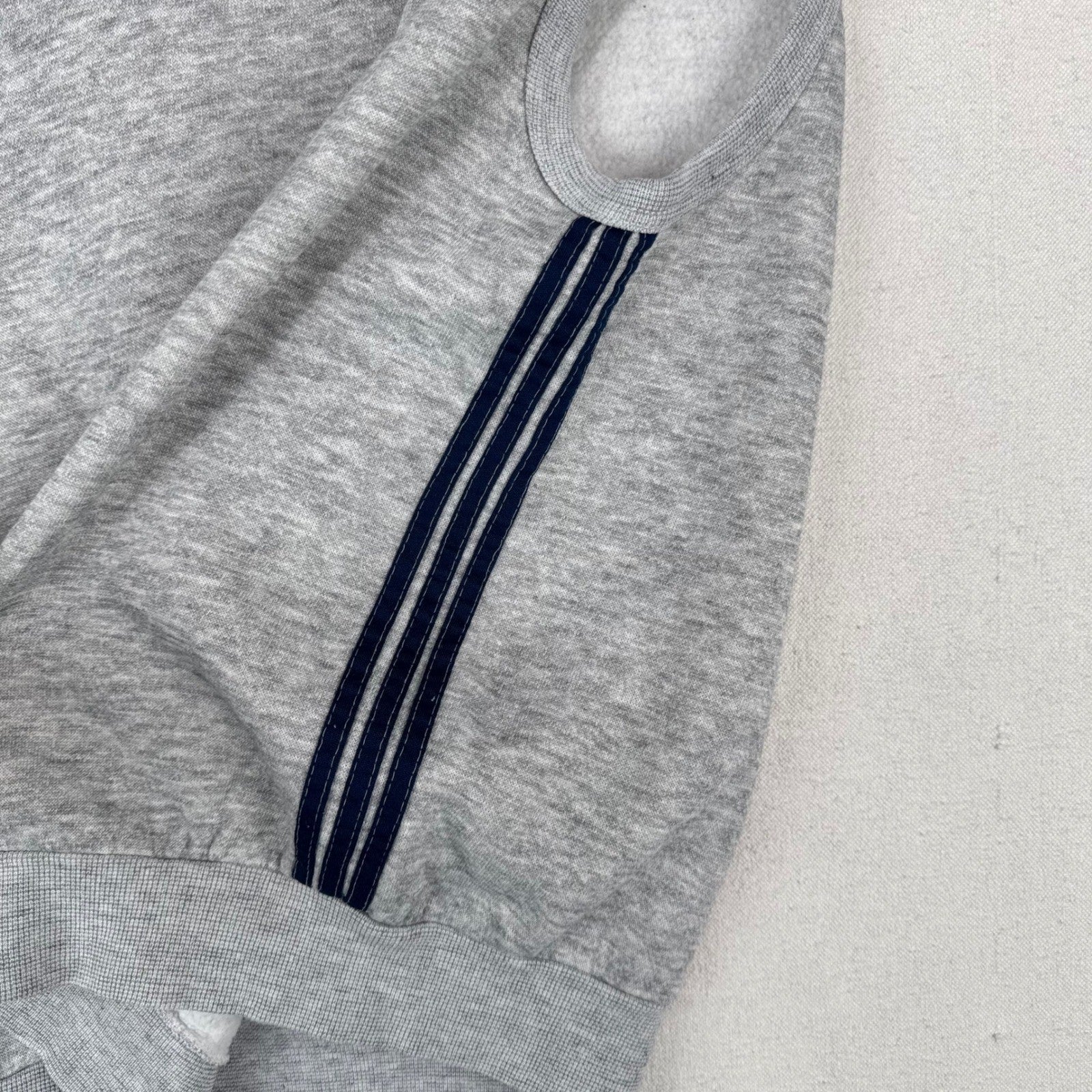 70's Vintage Bassett Walker Large Crewneck Sweatshirt Vest Gray Blue Stripes