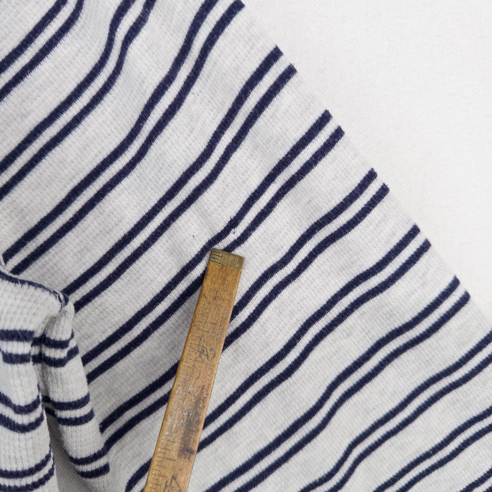 Chaps Ralph Lauren Men’s XL Gray Blue Stripe Henley Shirt Long Sleeve *Pinhole