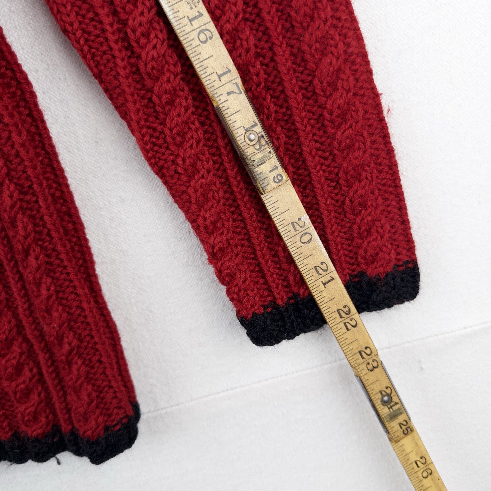 Lauren Ralph Lauren M Sweater 100% Worsted Wool Red Black Fair Isle Ski Snow
