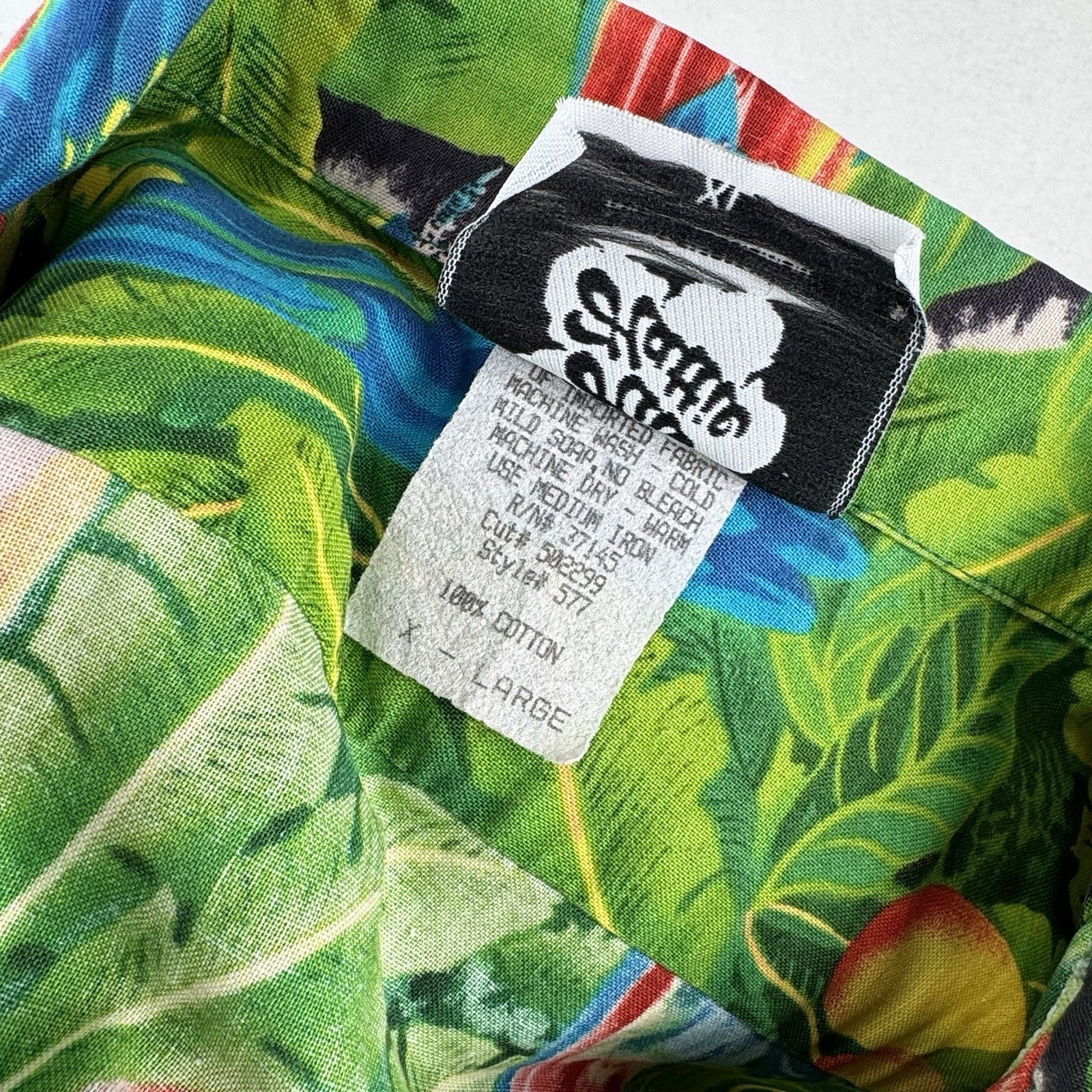 80's Vintage Hilo Hattie Hawaiian Shirt Parrots Macaws Men’s XL Made USA/Hawaii