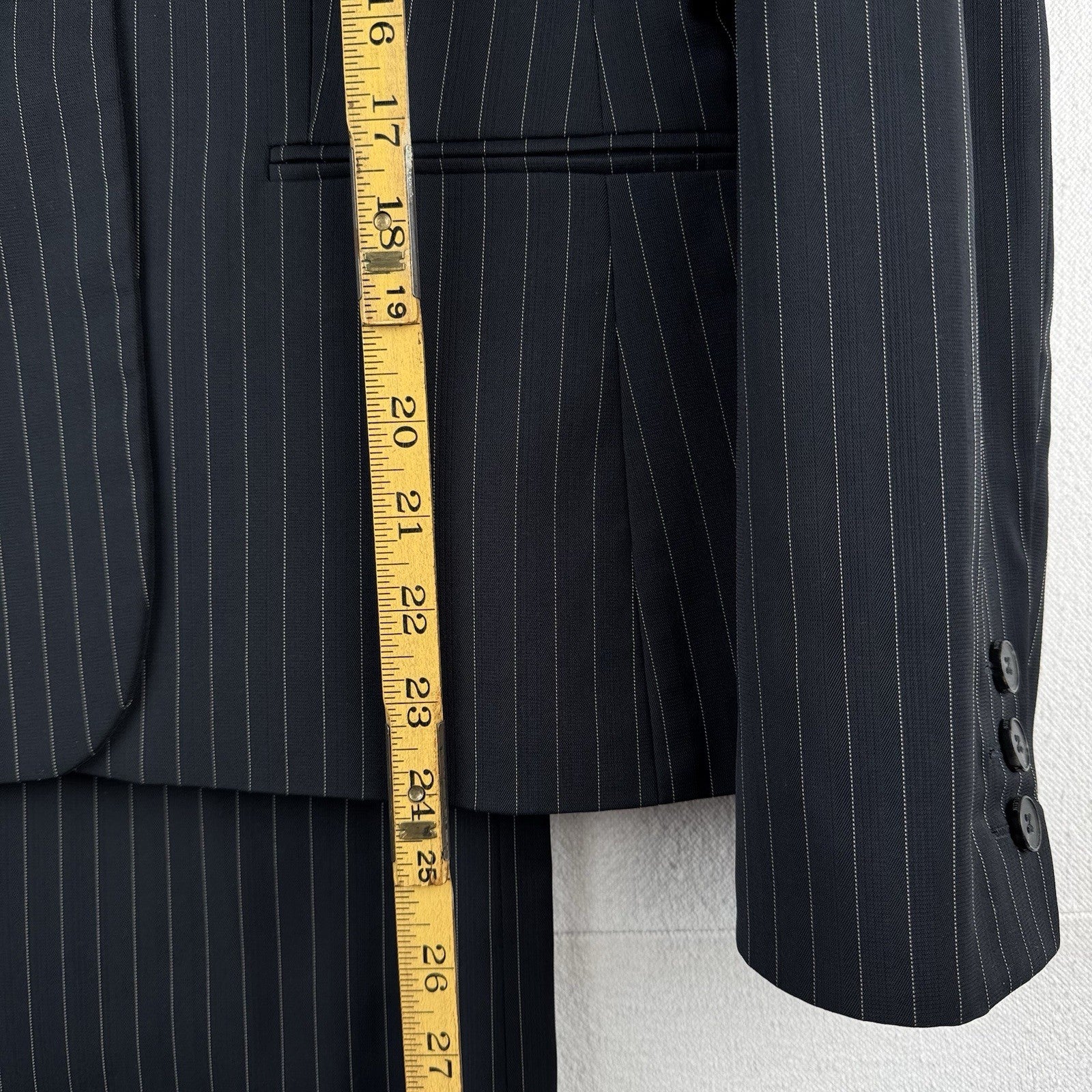 Anne Klein Women's 6 Pant Suit Two Piece Set Black Off-white Pinstripe Leg=10”