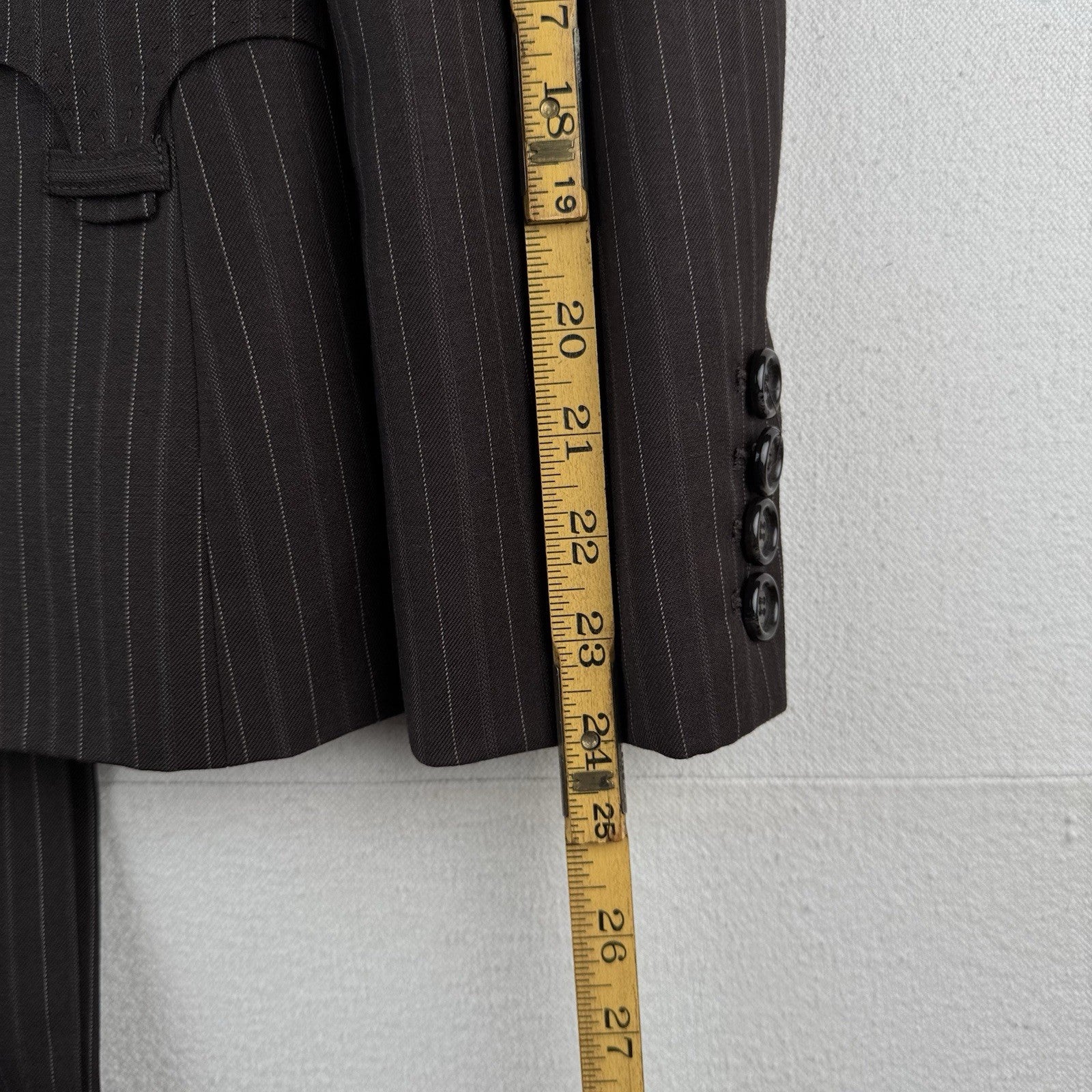 Anne Klein Women's 6 Pant Suit Two Piece Set Brown Pink Pinstripe Leg=10”