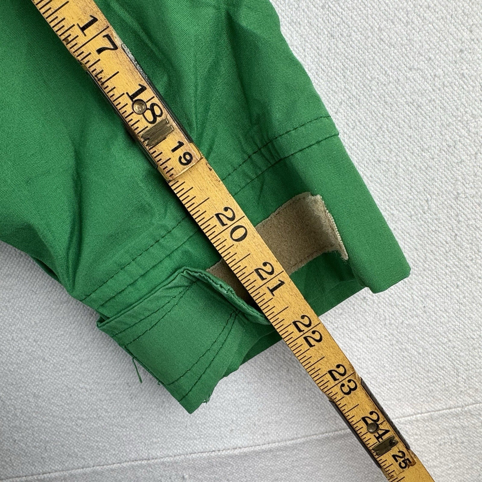 70’s Vintage Woolrich Women’s Small Mountain Parka Kelly Green Made In USA