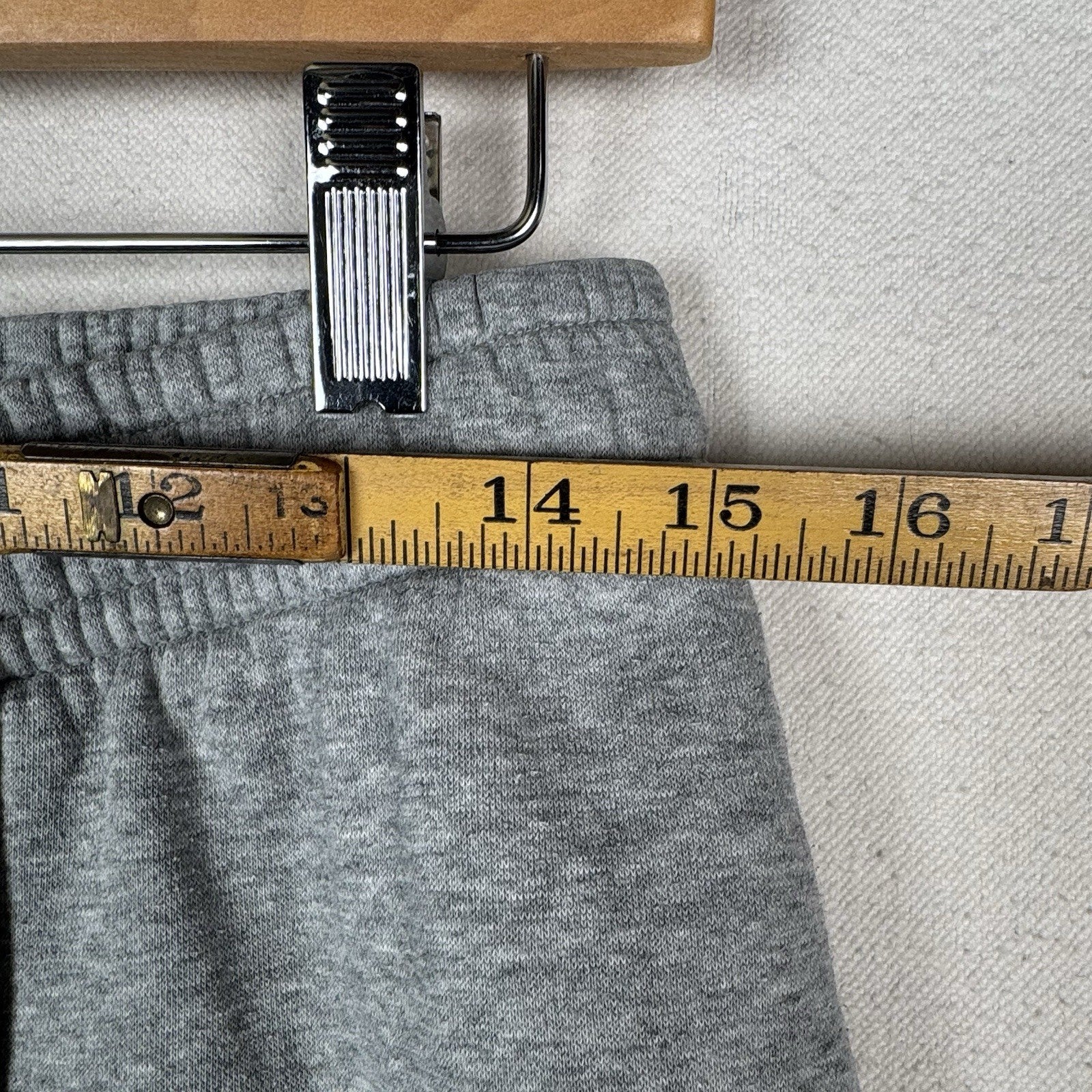 Nike Sportswear Club Men’s Gray Fleece Jogger Pants Size M Medium *Read