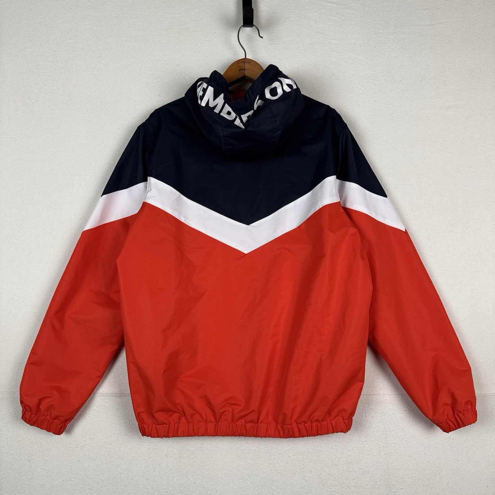 Men's Members Only  1/4 Zip Light Weight Jacket Size Large Orange Blue Spellout