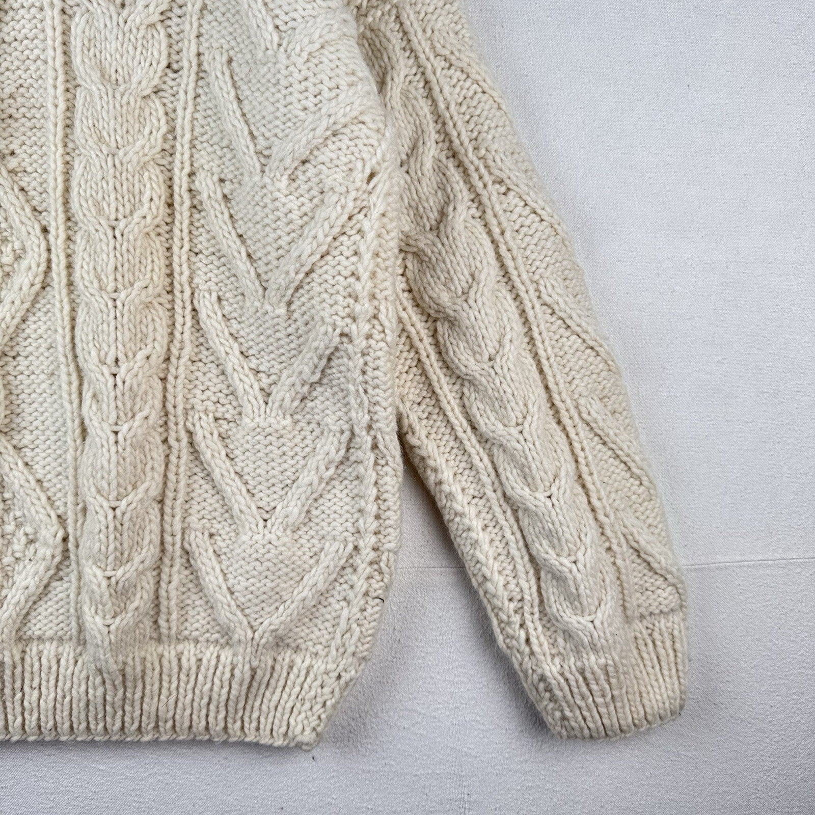 Handknit Wool 2XL Fisherman Sweater Cream White Knit Collar 2-button 48” *Read