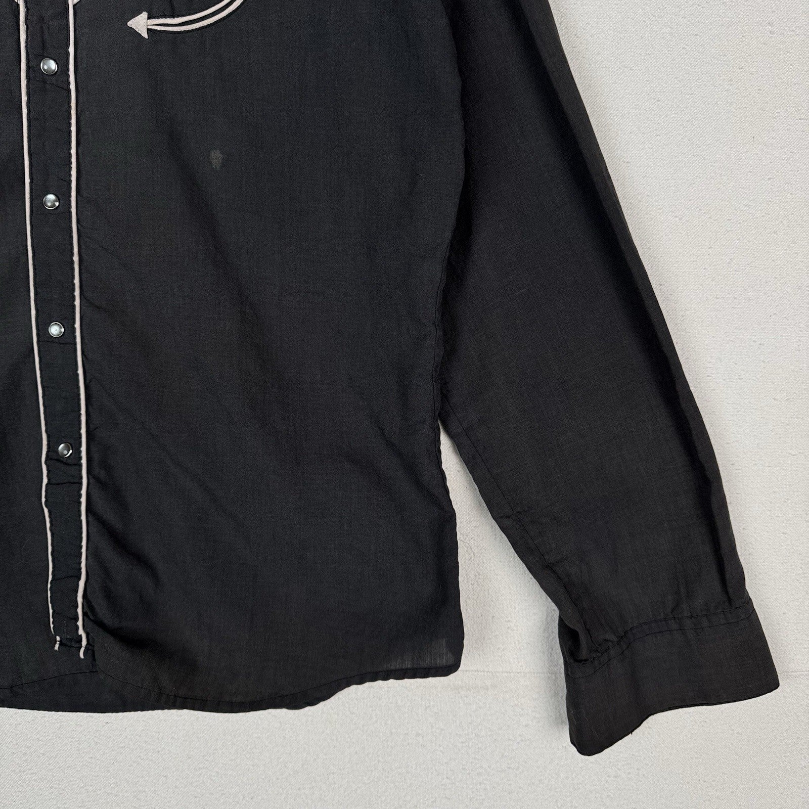 Vintage 70’s  Madman Western Shirt Men’s Large Black White Piping Pearl Snap