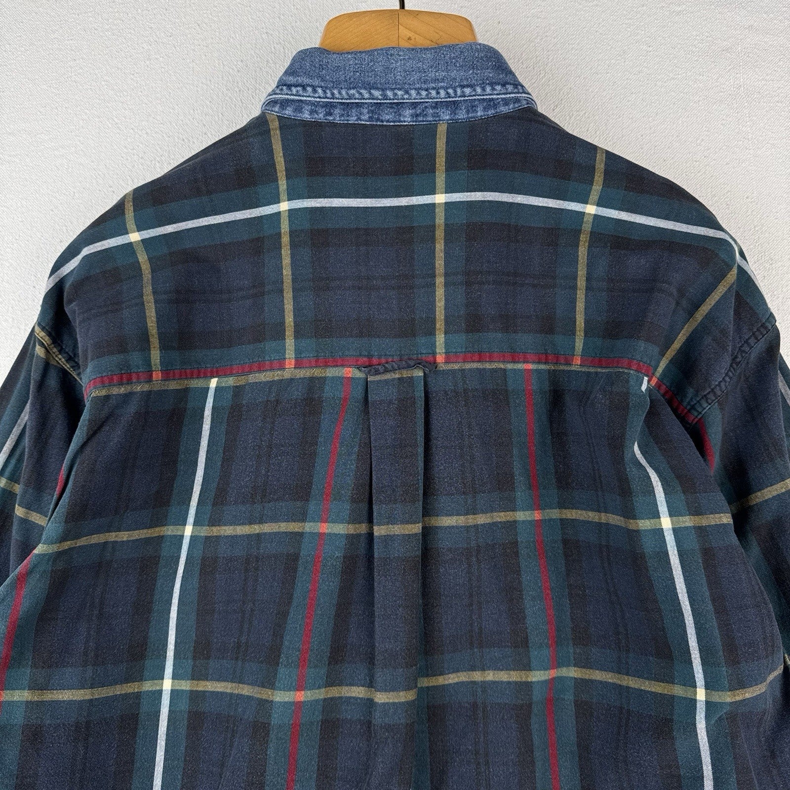 90’s Vtg Chaps Ralph Lauren Men’s M Blue Tartan Plaid Denim Collar Shirt