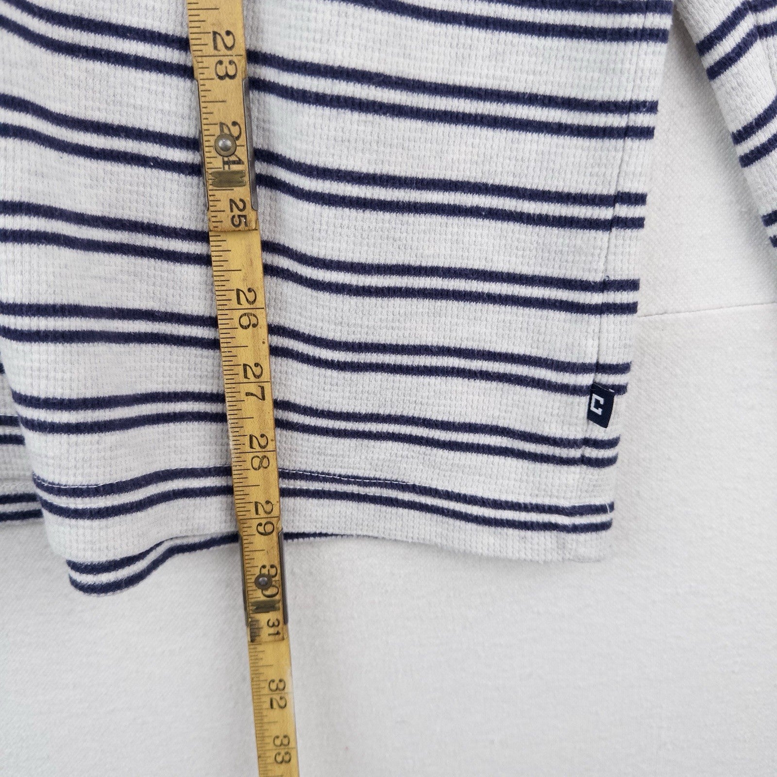 Chaps Ralph Lauren Men’s XL Gray Blue Stripe Henley Shirt Long Sleeve *Pinhole