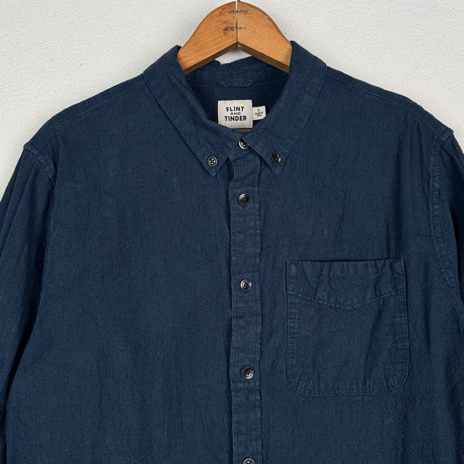 Flint And Tinder Men's Cotton Linen Long Sleeve Shirt  in Washed Navy Large