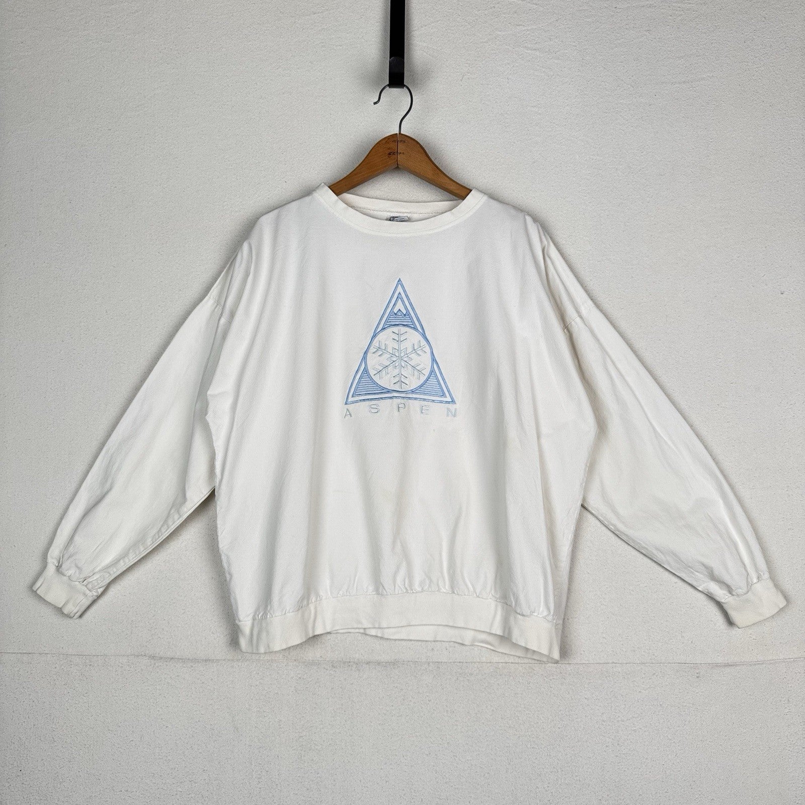 Vintage 80s /90s Aspen Mountain Snow Pullover White Embroidered Made In USA