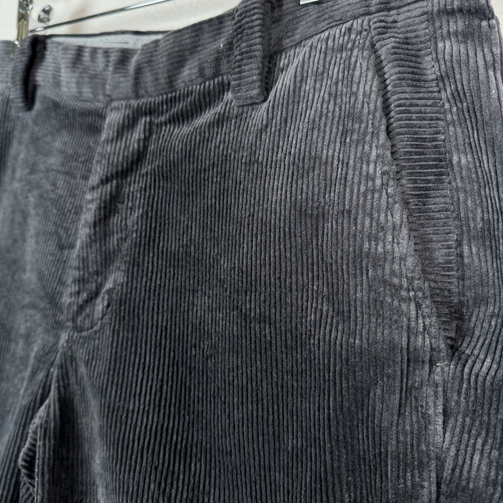 Brooks Brothers Milano Fit Corduroy Straight Leg Pants Men’s 34x32 (34x30) Grey