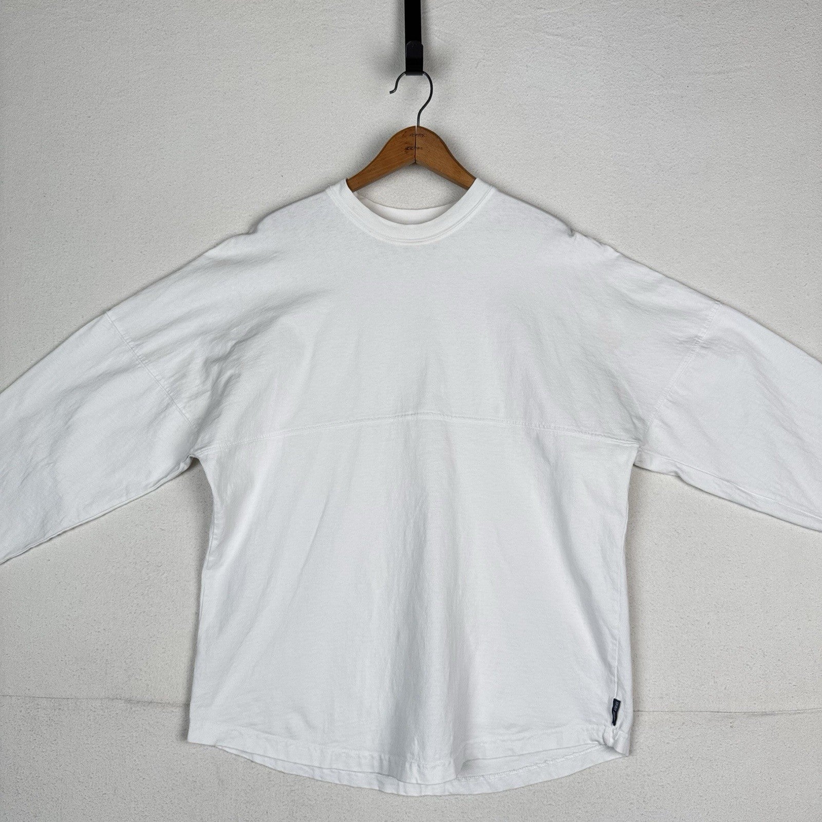 Nantucket Spirit Jersey Shirt Women’s Medium White Long Sleeve Cape Cod Made USA