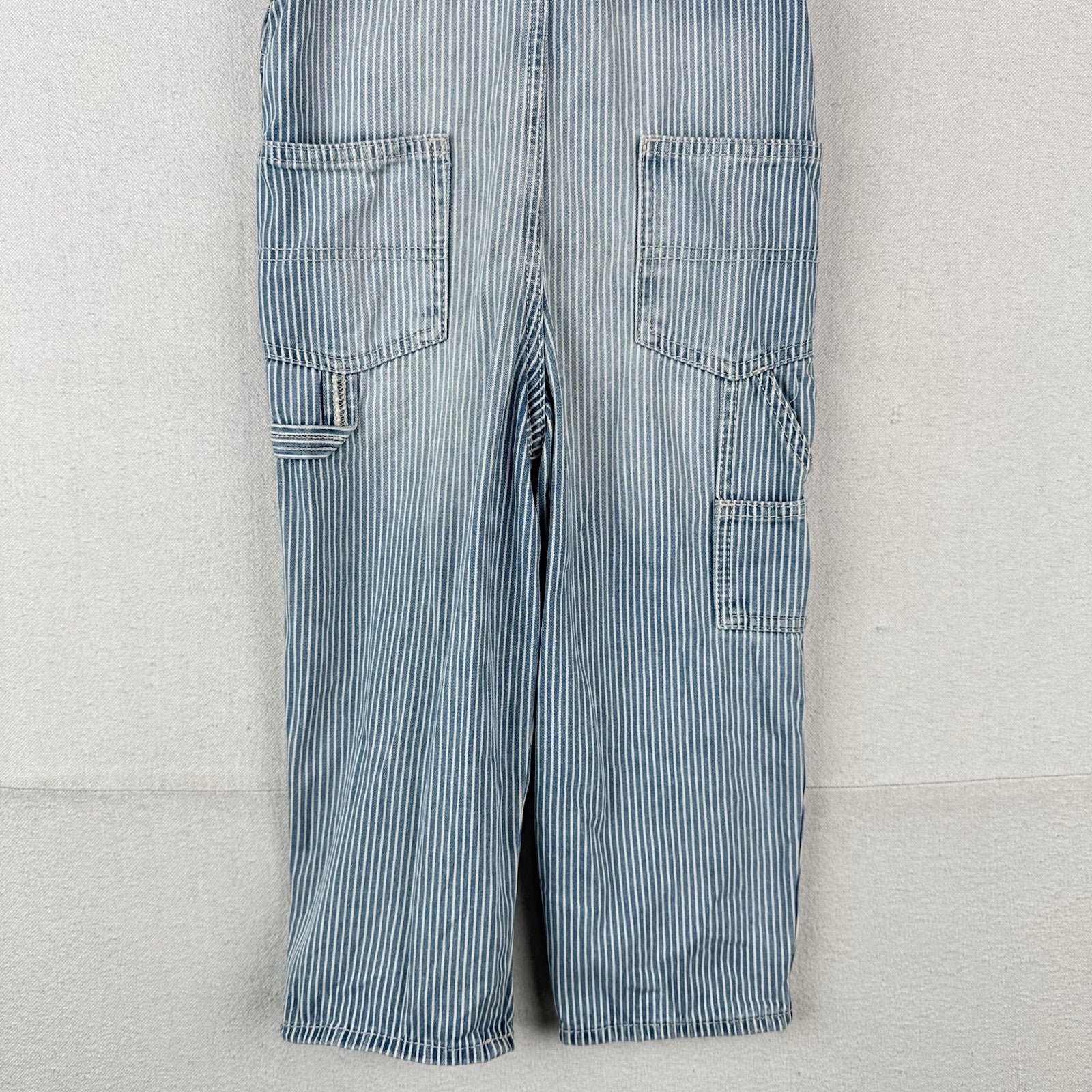 OshKosh B’gosh Blue Hickory Stripe Overalls Size 4T Vestbak