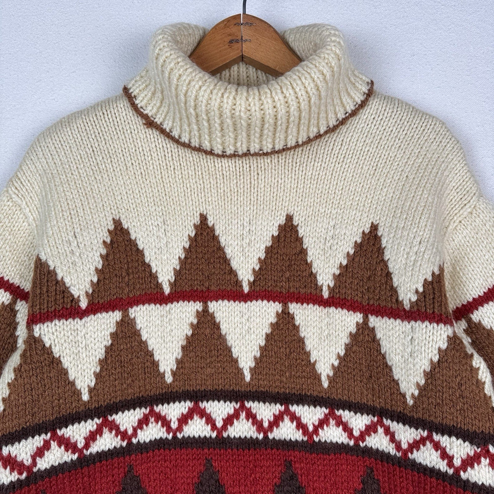 Handmade Elsamanda Southwestern Style Turtleneck Sweater M/L  (Chest/P2P: 19”)