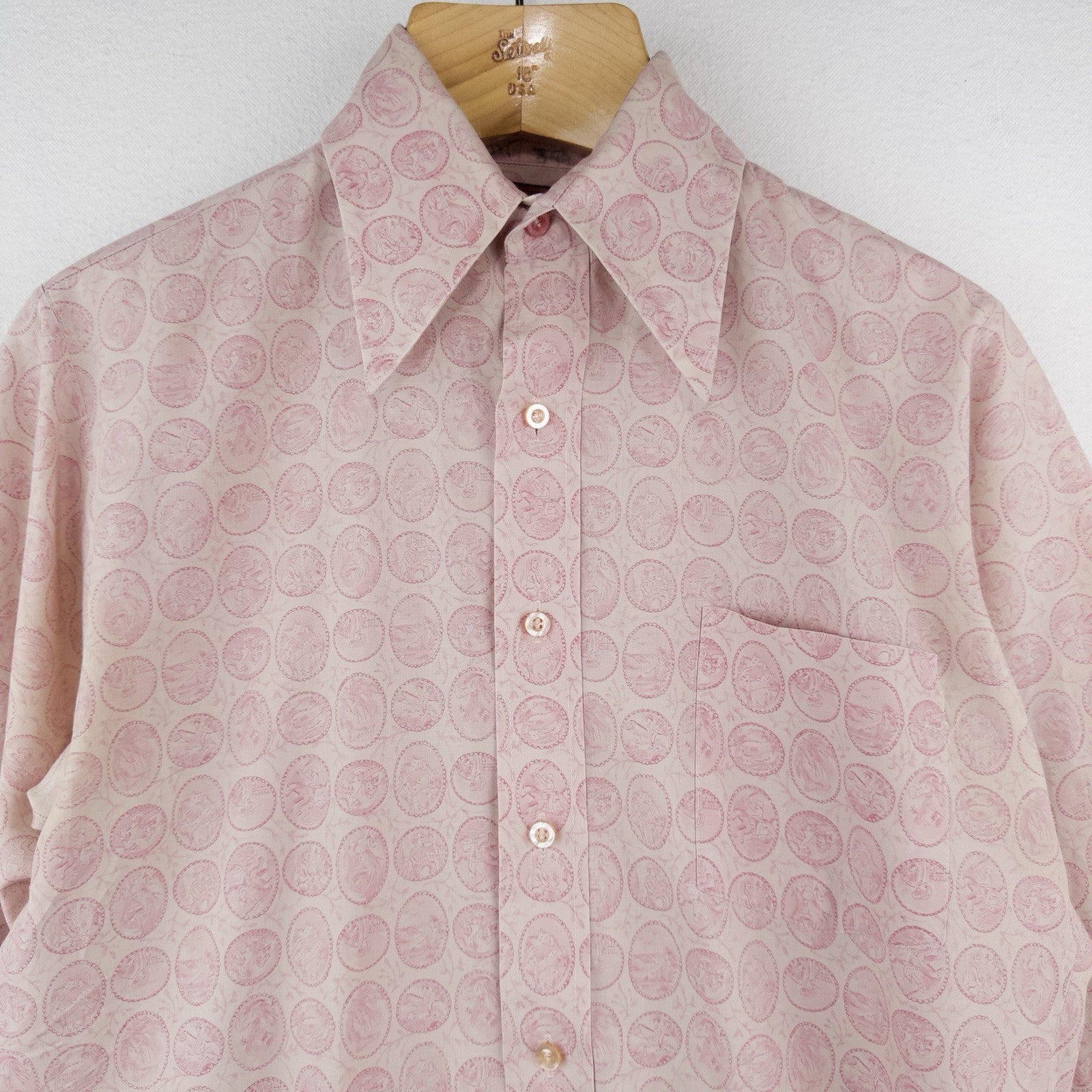 60s Vtg Van Heusen 417 Vanopress Shirt Mens M 15.5 Pink Antique Coin Pattern AOP