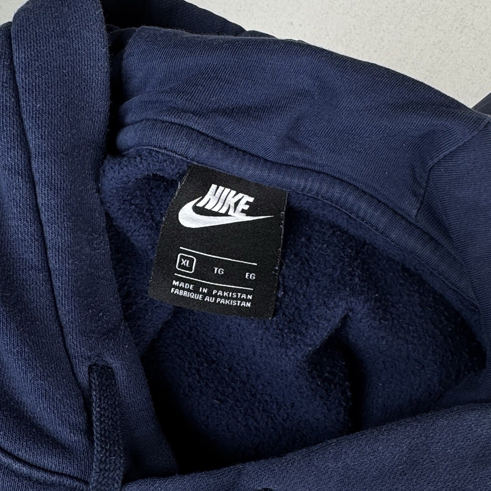 Nike Sportswear Club Fleece Hoodie Mens XL Navy Blue Pullover Swoosh Sweatshirt