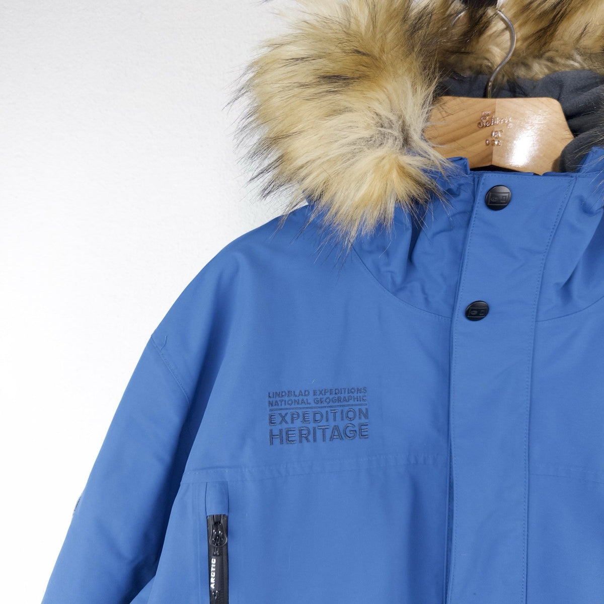 Lindblad Expeditions Men's XL Blue Parka Jacket Faux Fur Hood Waterproof Nat Geo