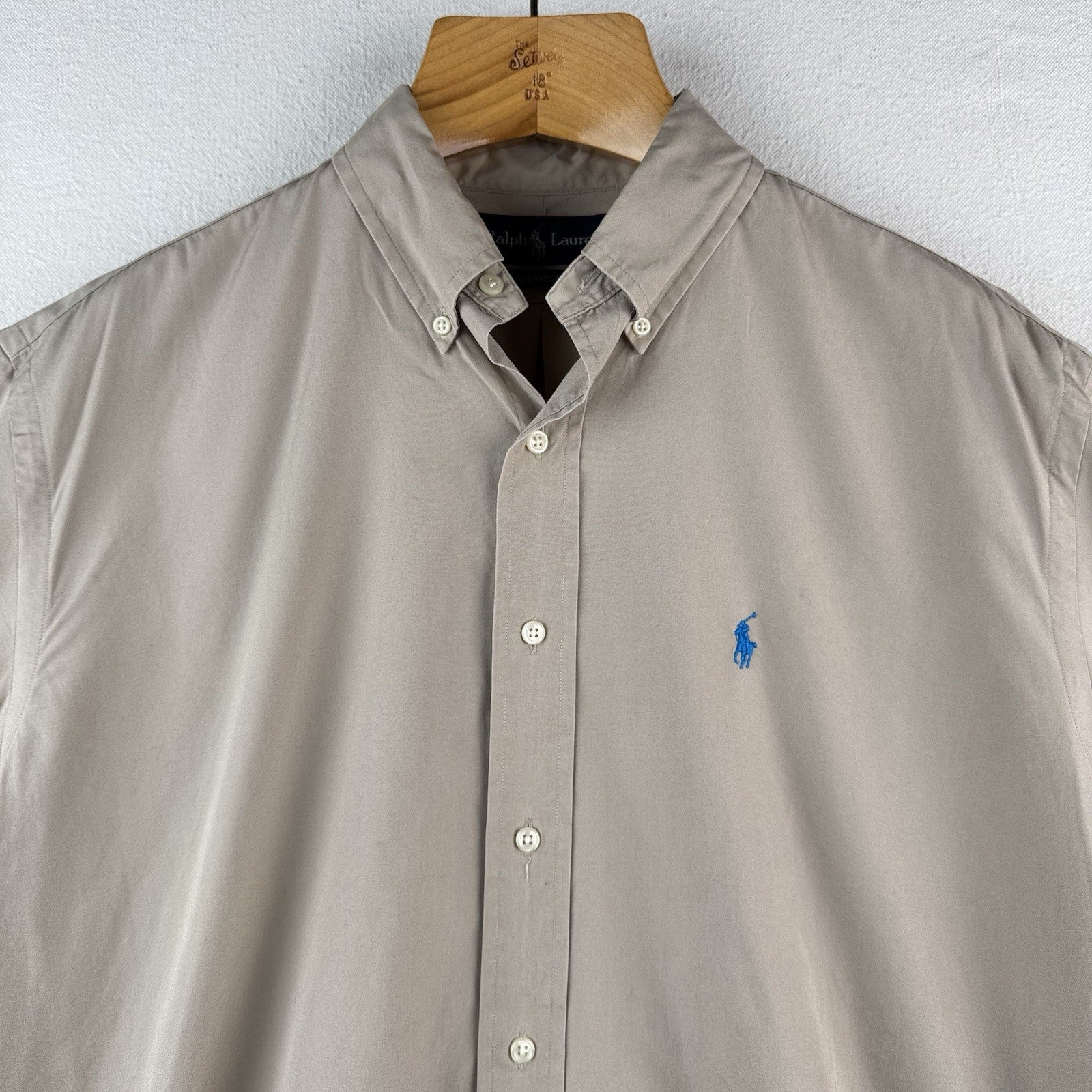 Vintage Ralph Lauren Mens L Beige Classic Fit Short Sleeve Button Down Shirt
