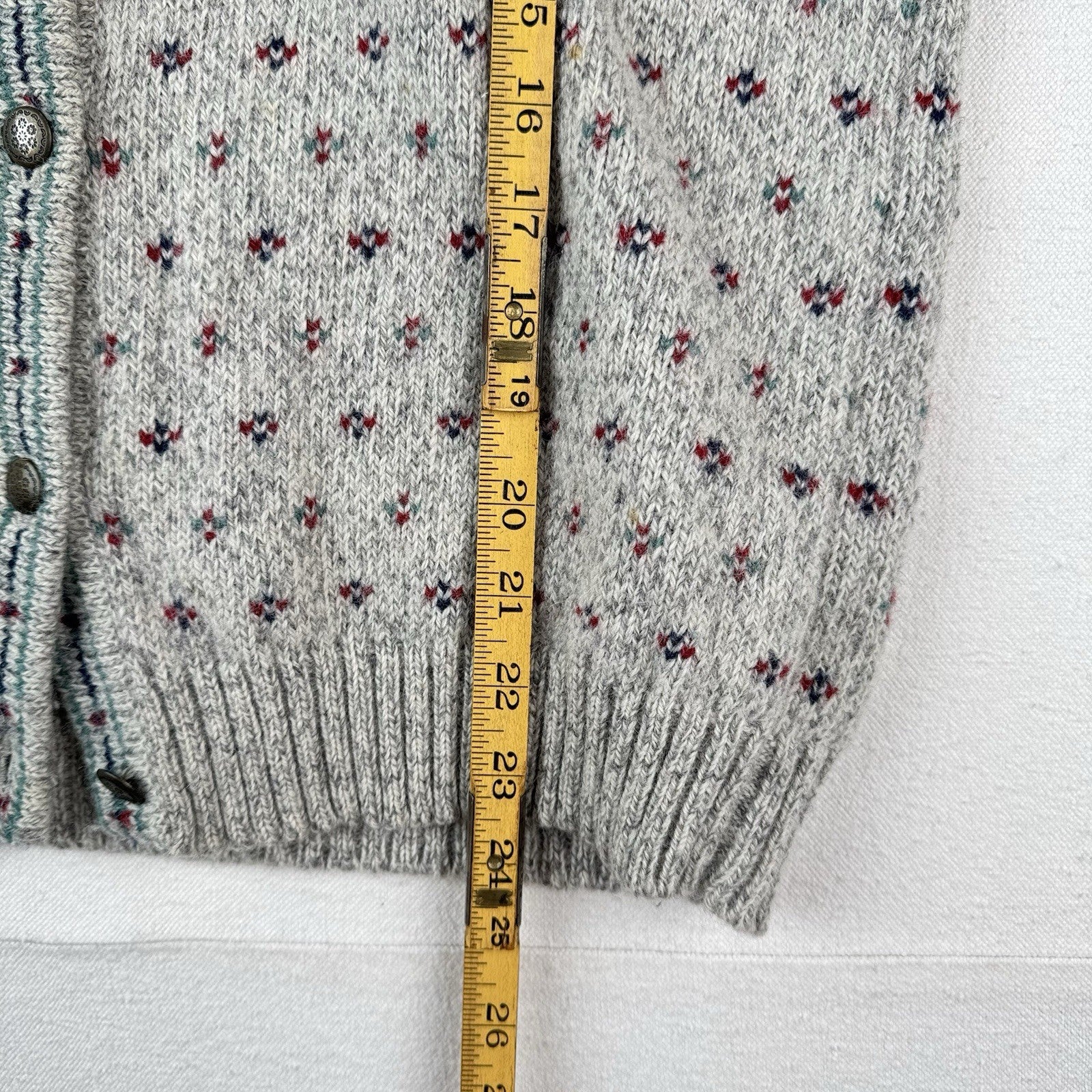 90’s Vtg Eddie Bauer Womens Small Wool Birds Eye Knit Cardigan Sweater *Read