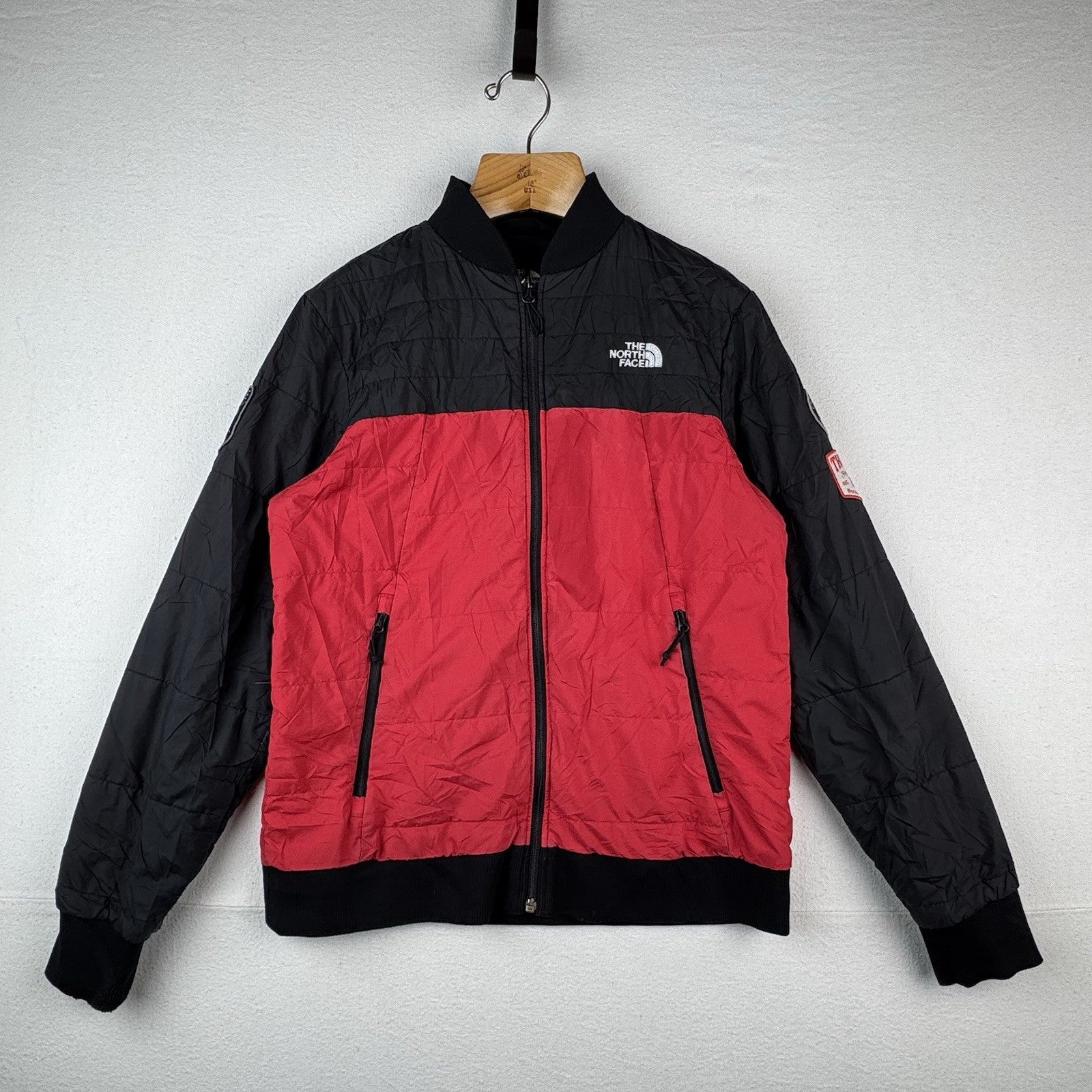 The North Face Tahoe Bomber Jacket Men's Medium Red Black Insulated *Read
