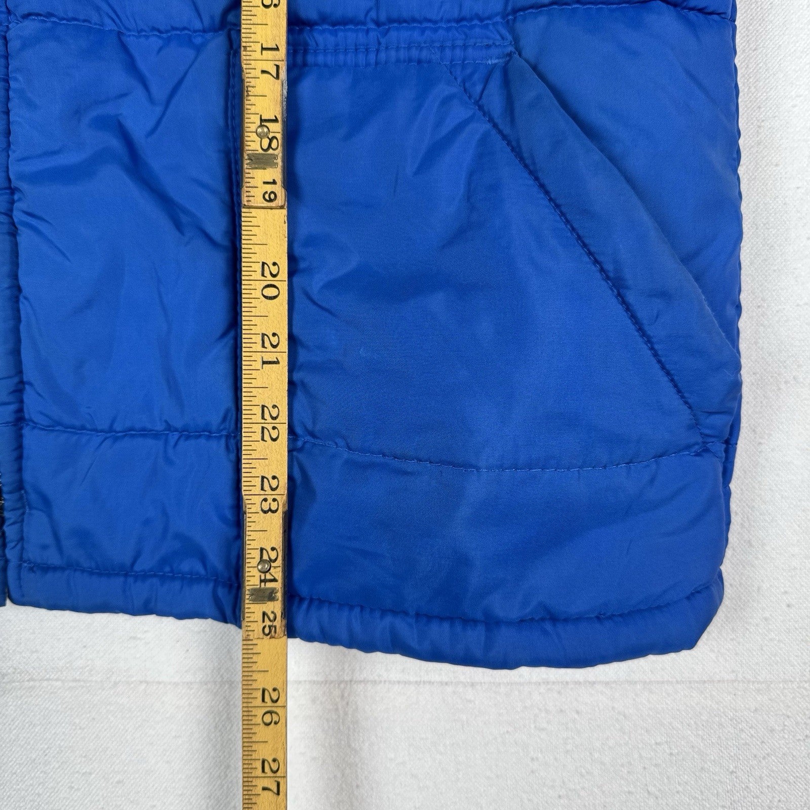 70’s Vintage Wedgefield Puffer Vest Snap Front Size Medium Blue