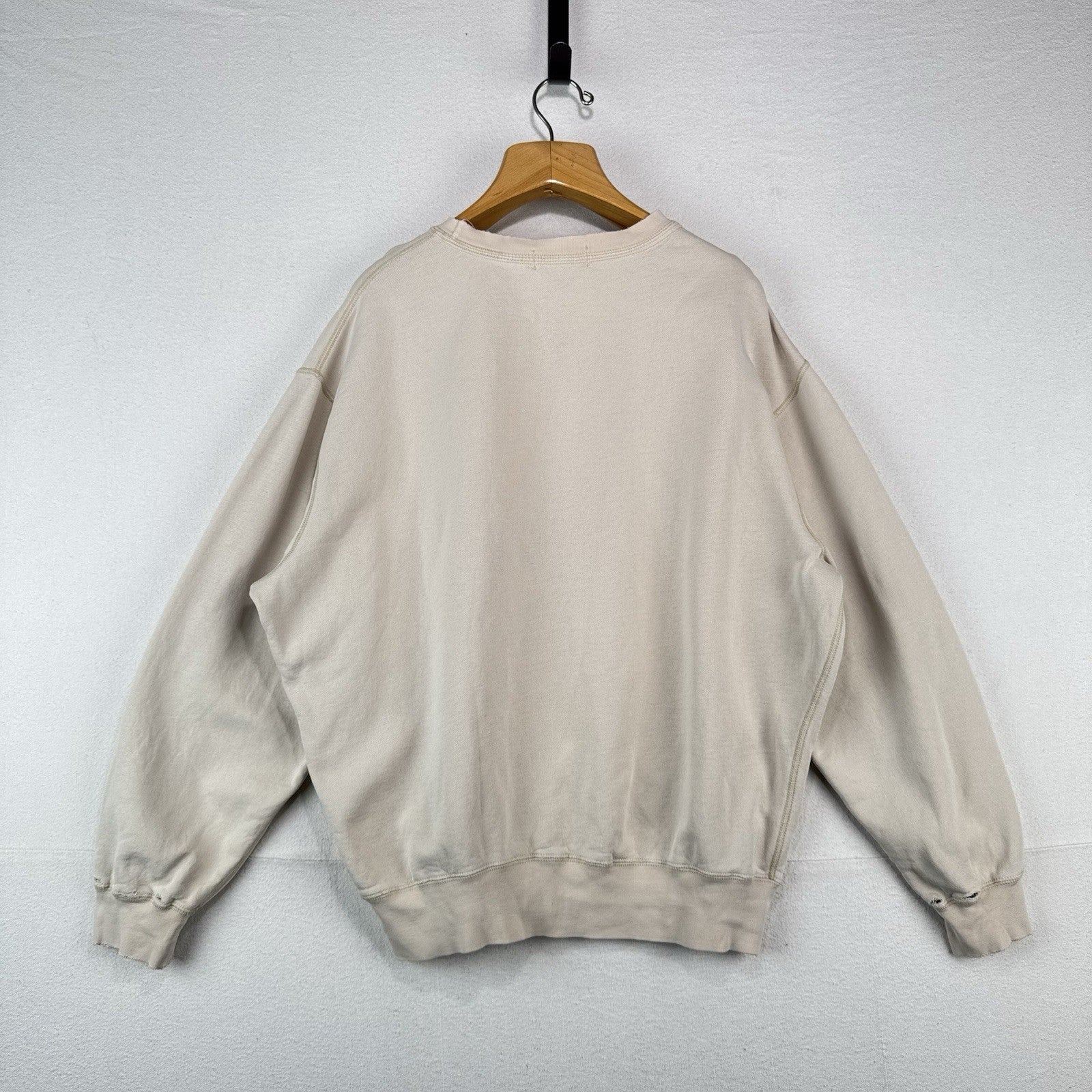 90’s Vintage Polo Ralph Lauren Men’s L Crewneck Sweatshirt Tan *Distressed