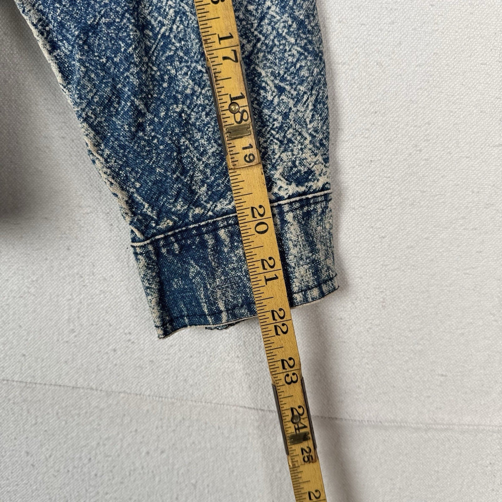 Vintage 80’s Chai Denim Jacket Unisex Medium Acid Wash Quilted Shoulders Straps