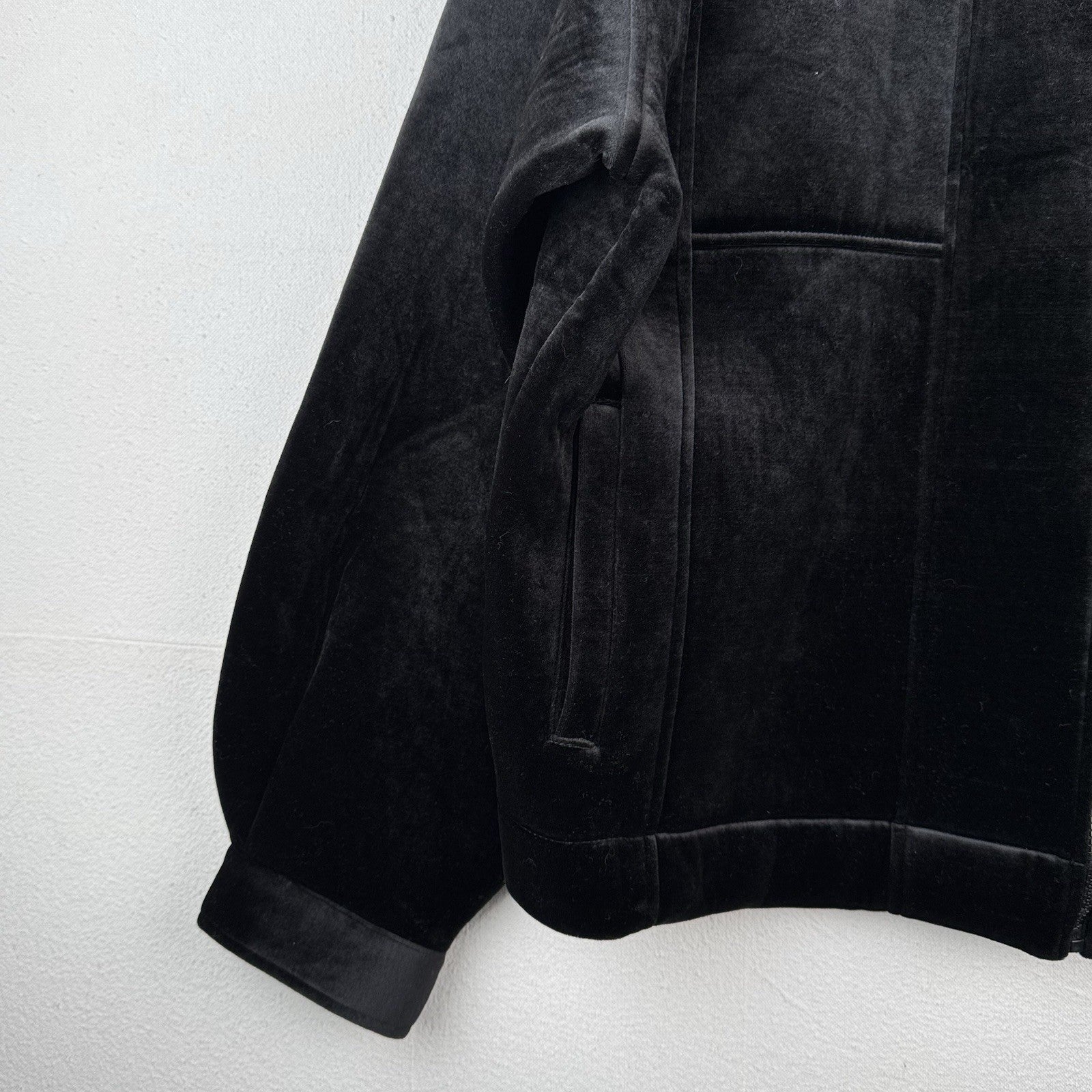 90’s Vtg Karl Kani Men’s 2XL XXL Black Velour Work Jacket Embroidered Logo Zip