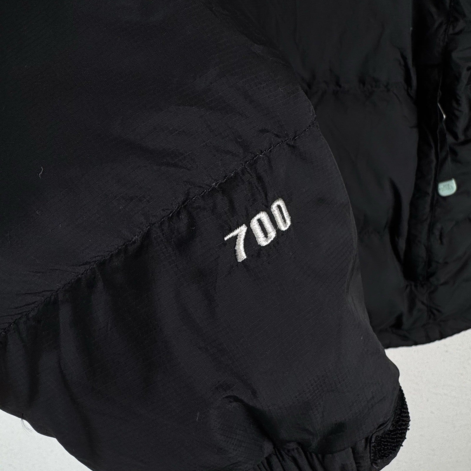 Vintage The North Face 700 Nuptse Women’s M Down Puffer Jacket Black