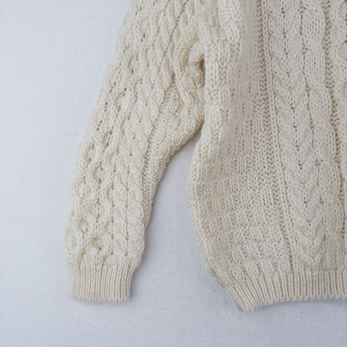 80’s Vtg Tivoli Aran Childs 8/10 Wool Sweater Chunky Cable Knit Fisherman Cream
